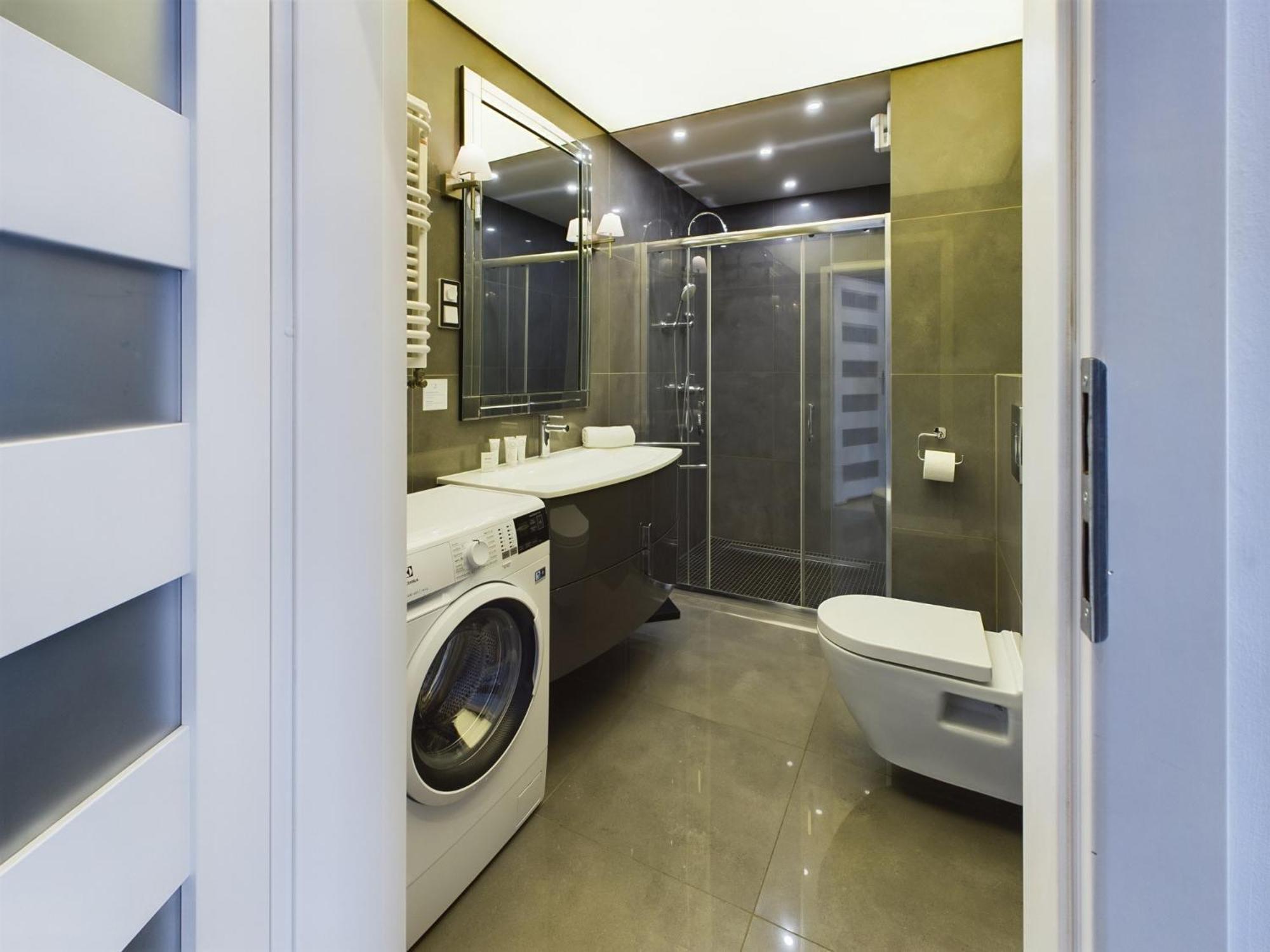 Nowoczesne Z Parkingiem 500 M Od Starego Miasta W Gdansku By Renters Apartment