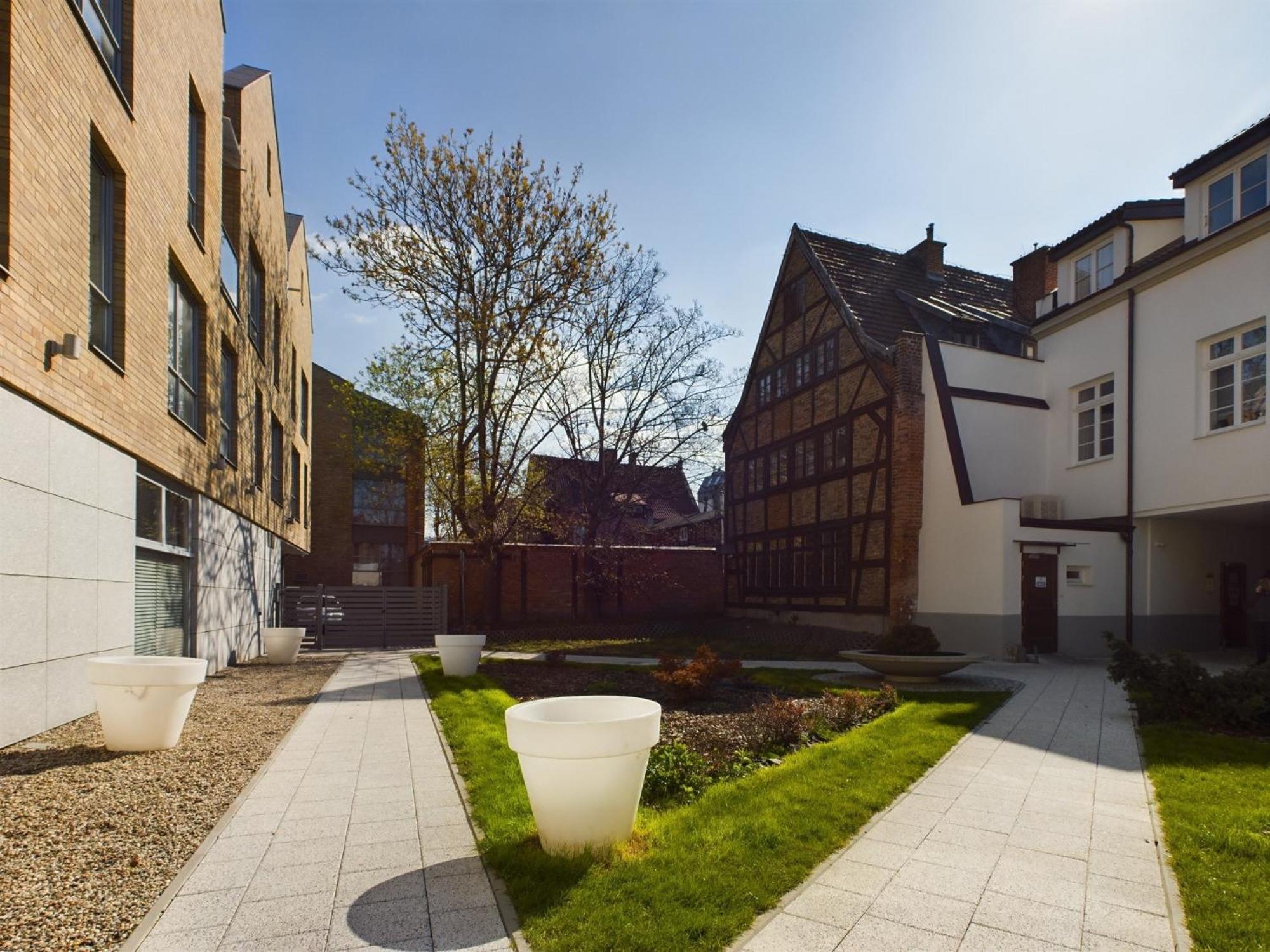 Apartment Nowoczesne Z Parkingiem 500 M Od Starego Miasta W Gdansku By Renters Gdansk
