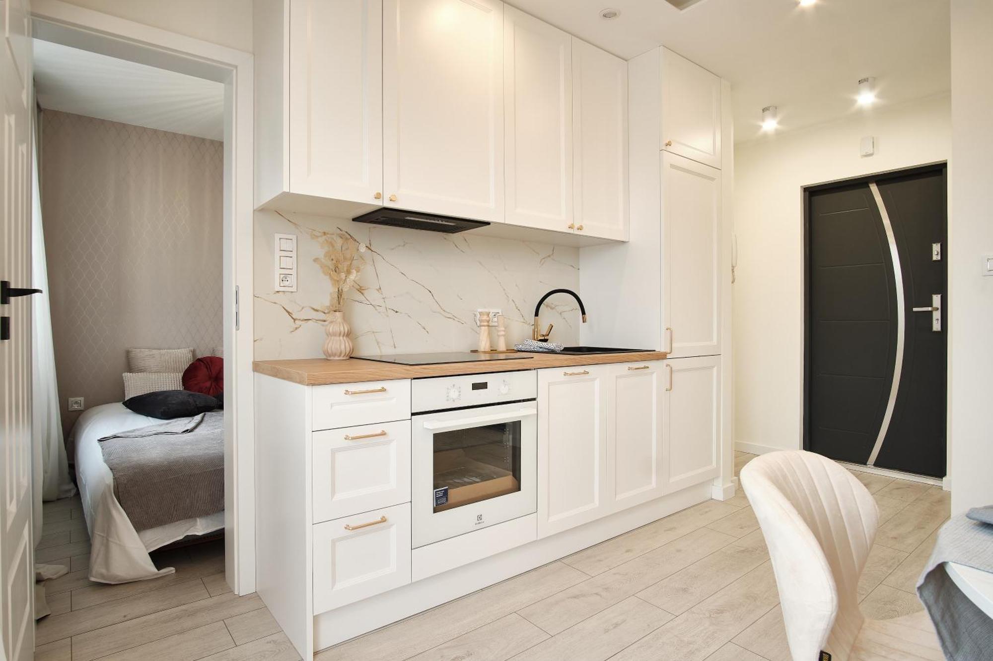 Ivory Angel Home-sea Studio Apartment