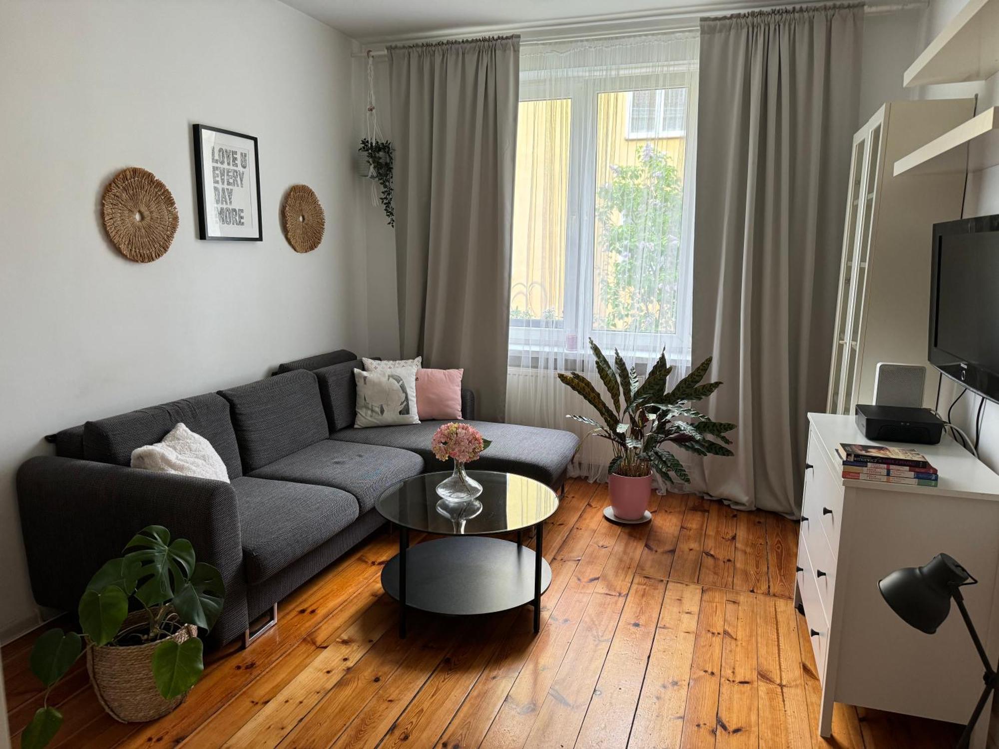 Apartment Lupus Apartament