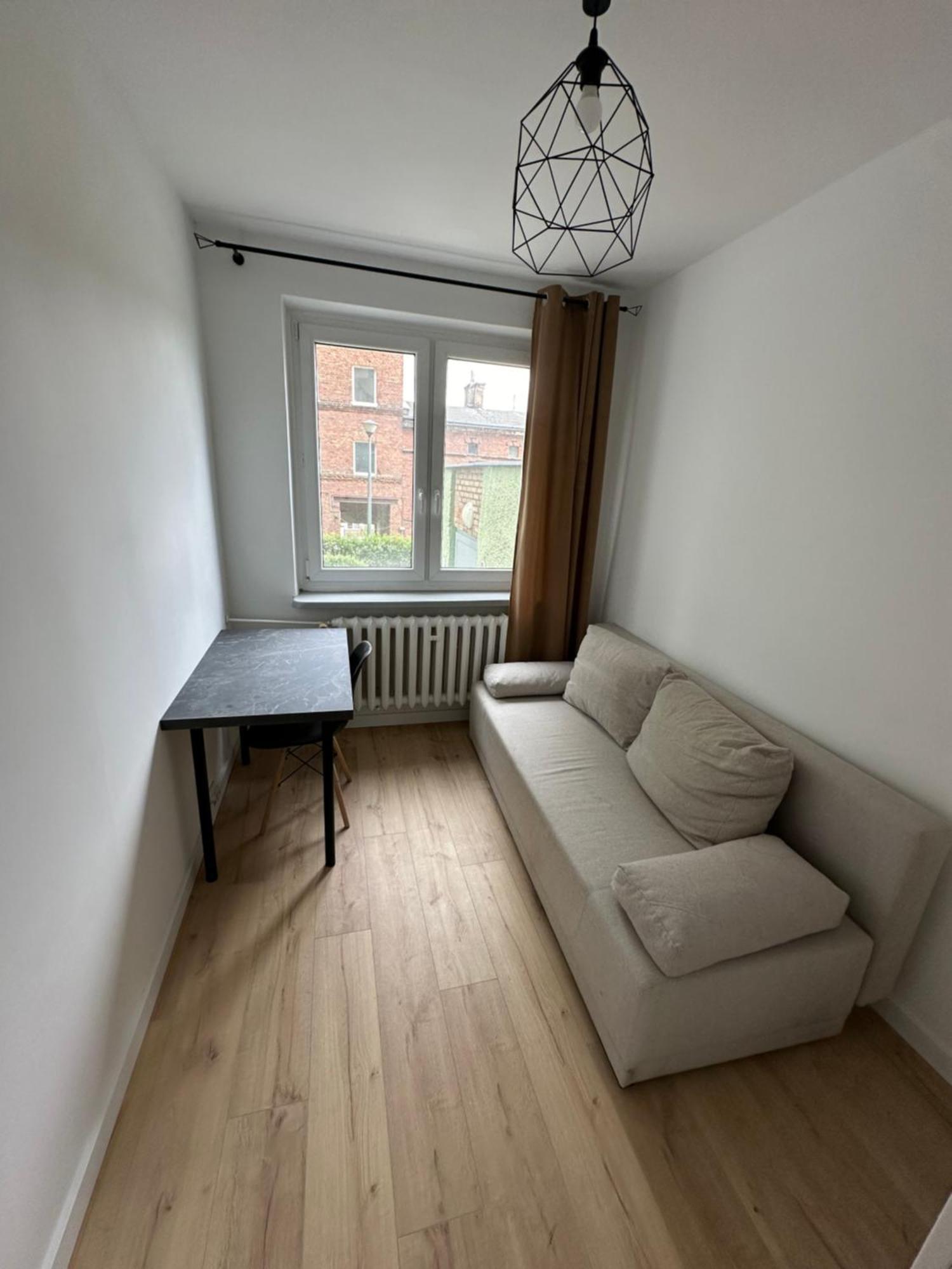 Guest house Rooms4less