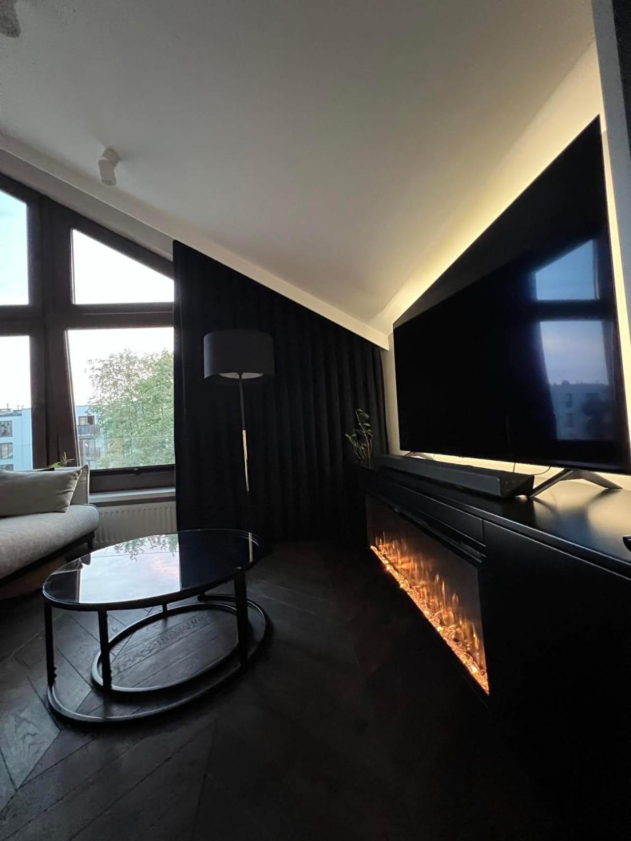 Apartament Galaktyczna - Prywatne Jacuzzi Na Tarasie Apartment *