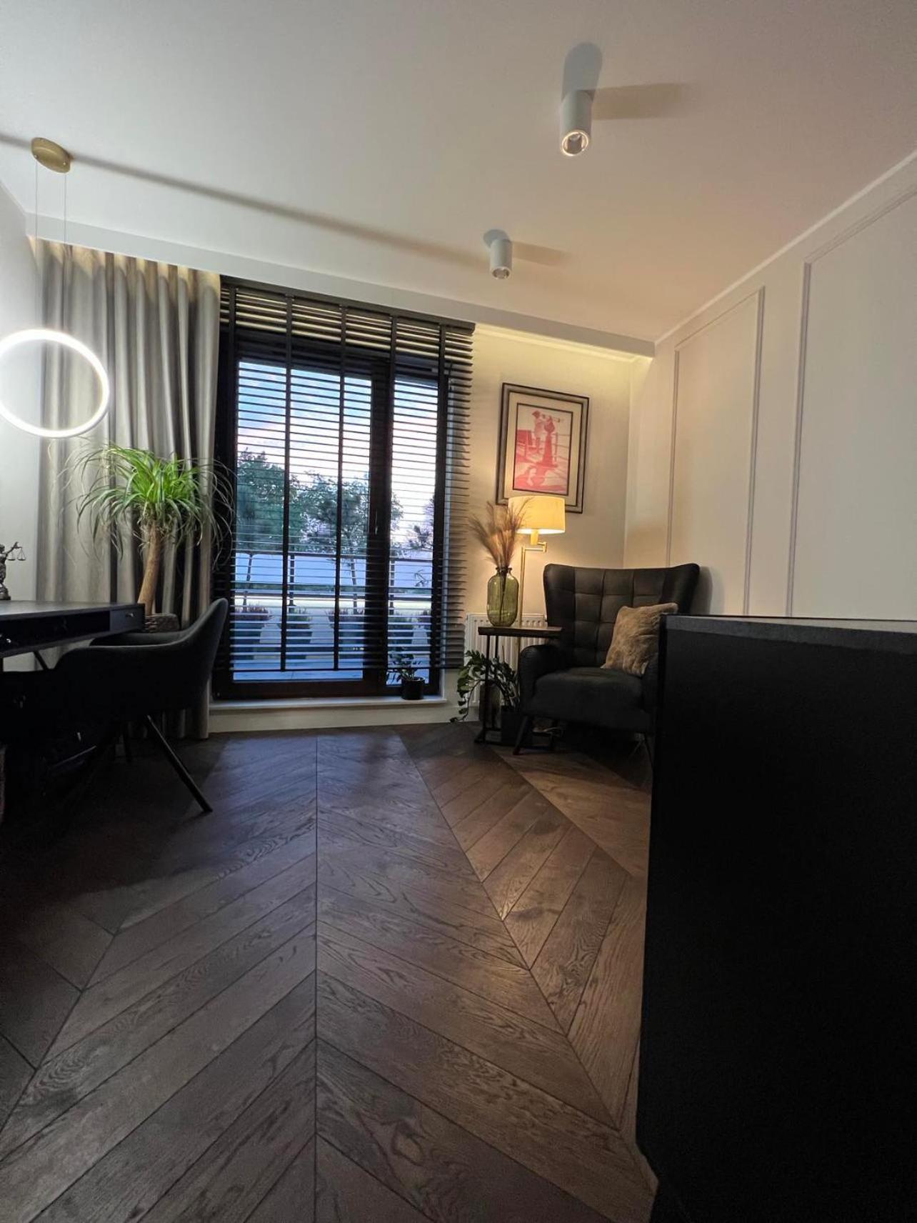 Apartament Galaktyczna - Prywatne Jacuzzi Na Tarasie