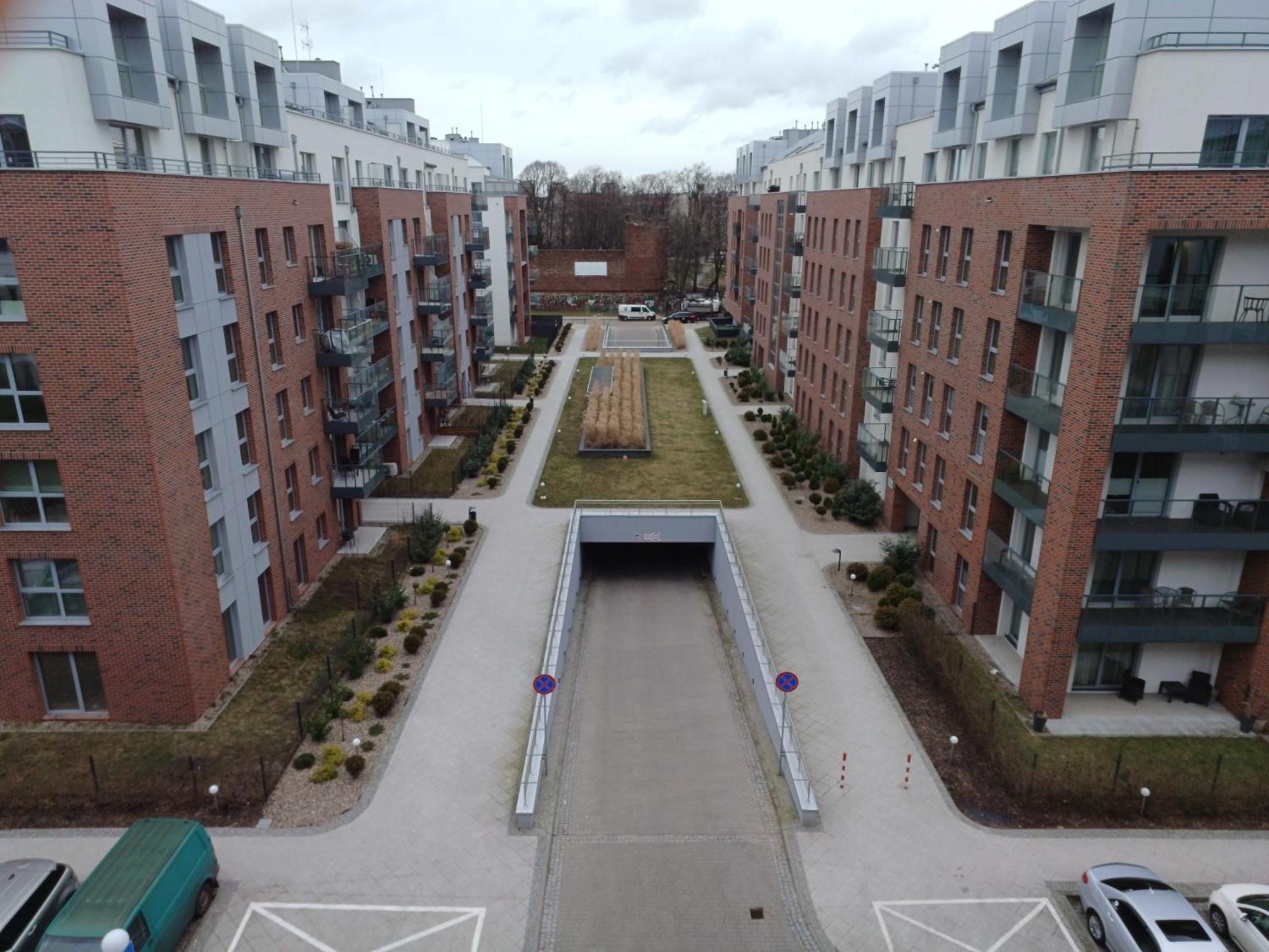 Mak Grobla - Free Parking - 3 Gdansk