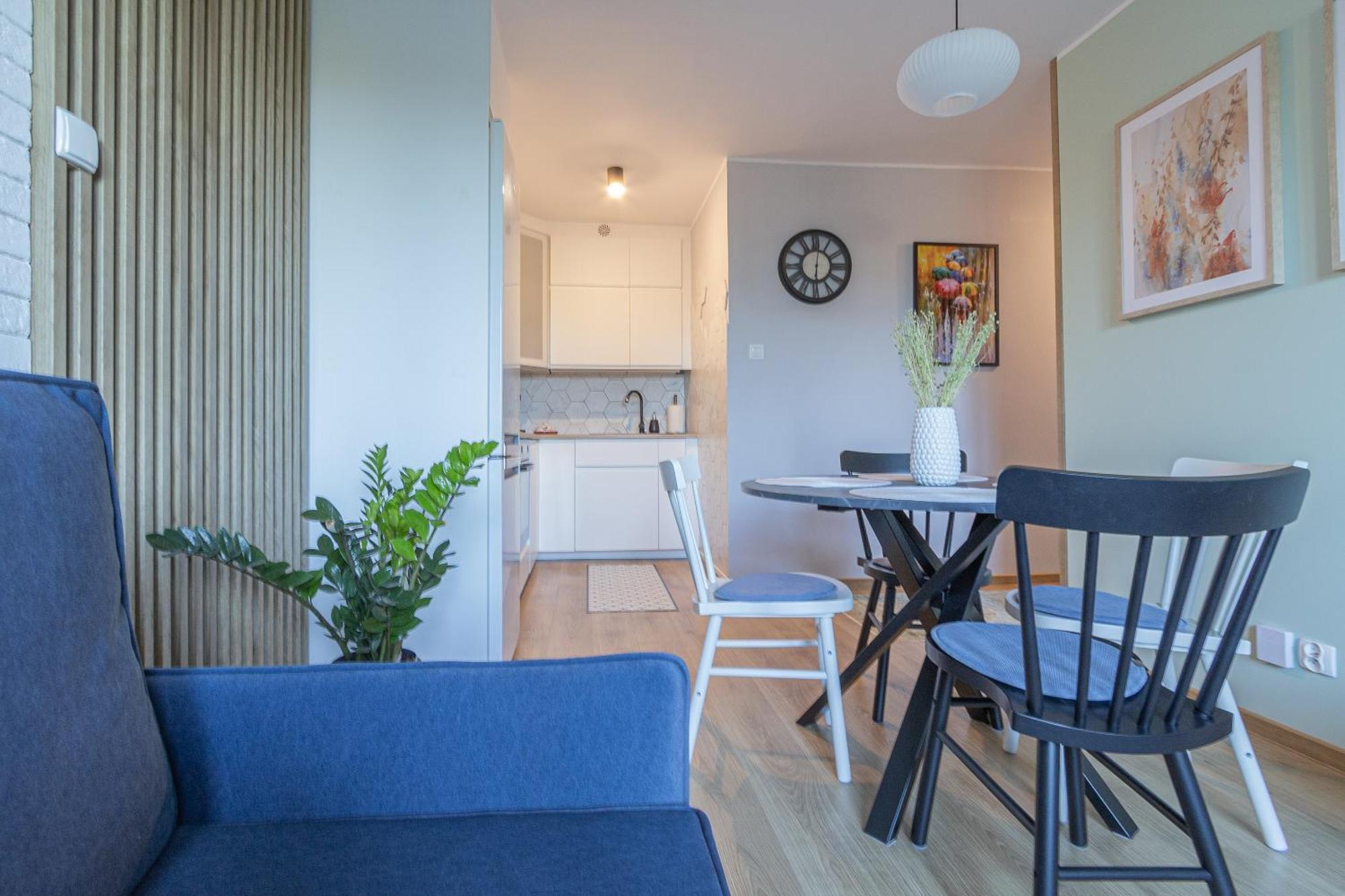 Glow Apartments, Ergo Arena
