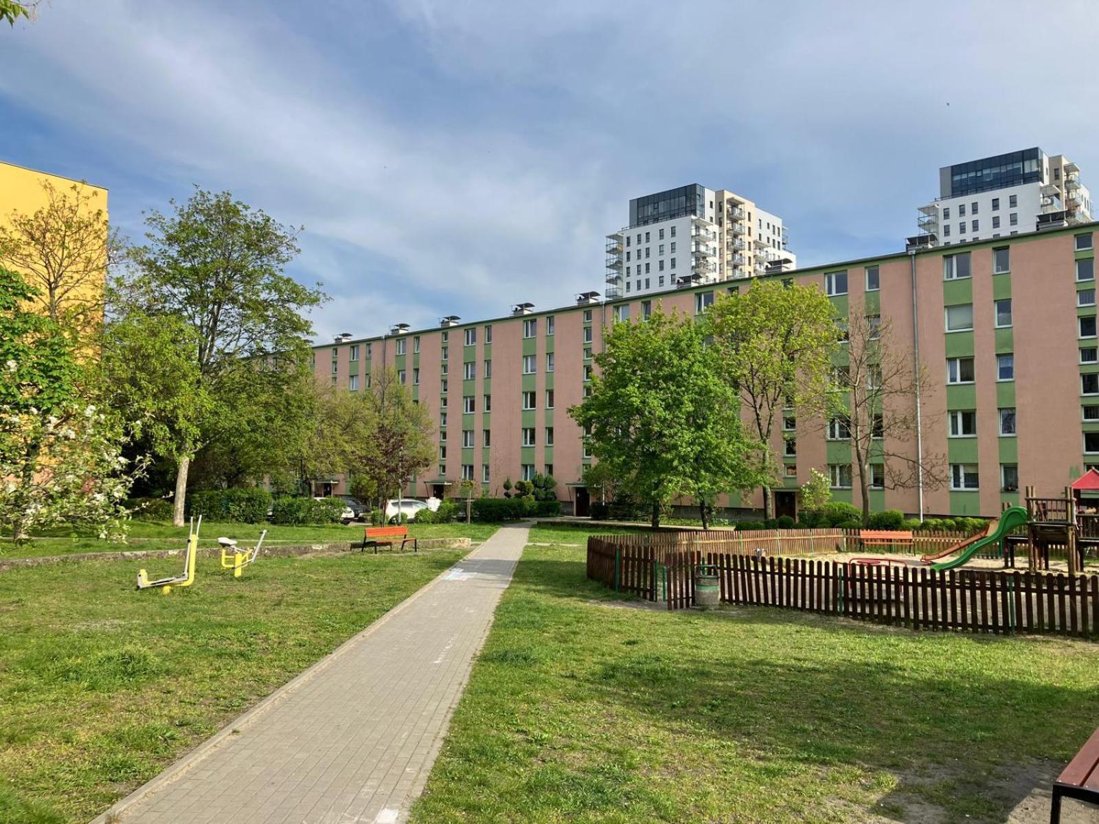 Qwadratura 28 By 3city Lägenhet