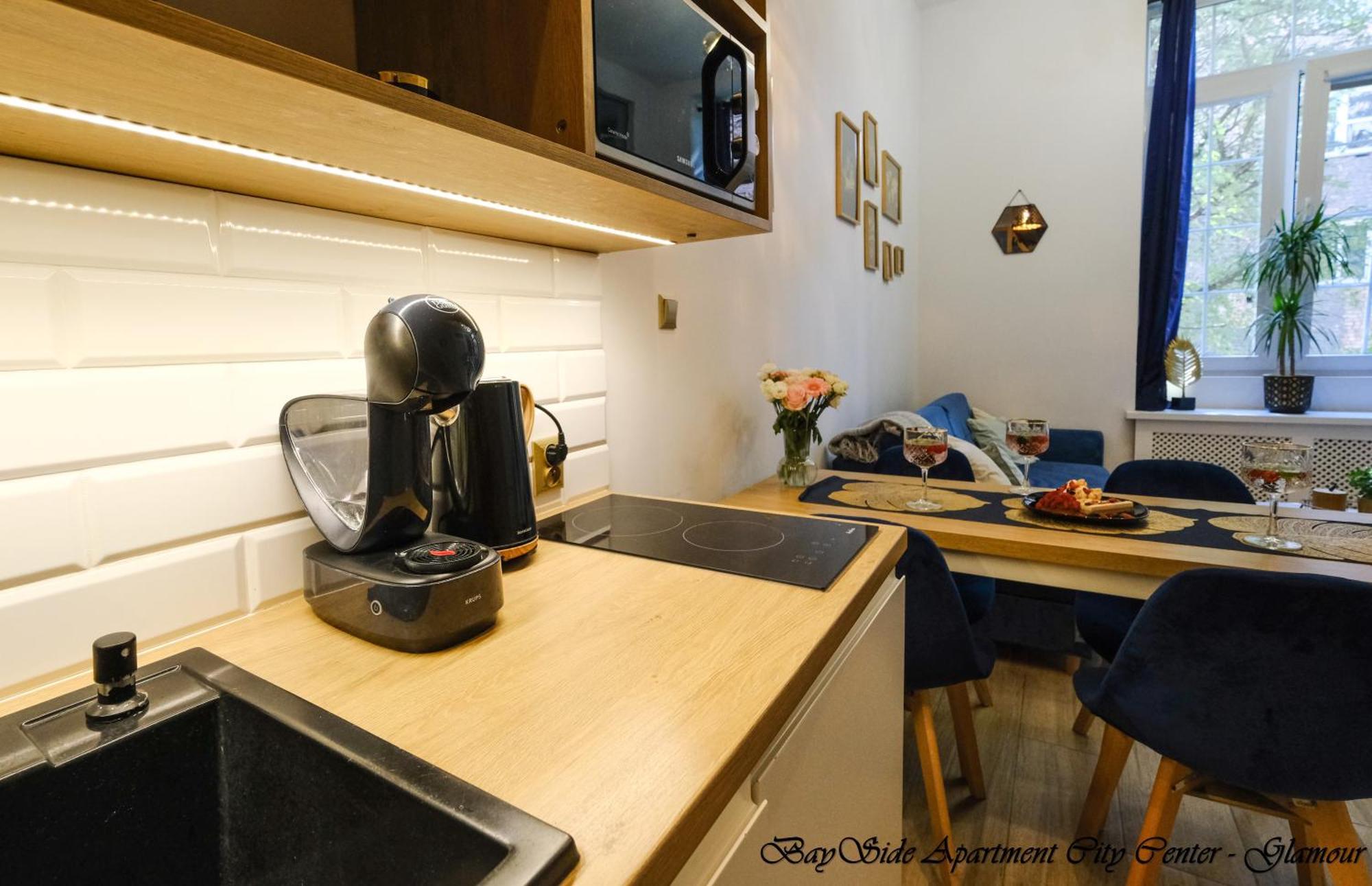 Bayside Center Apartment *