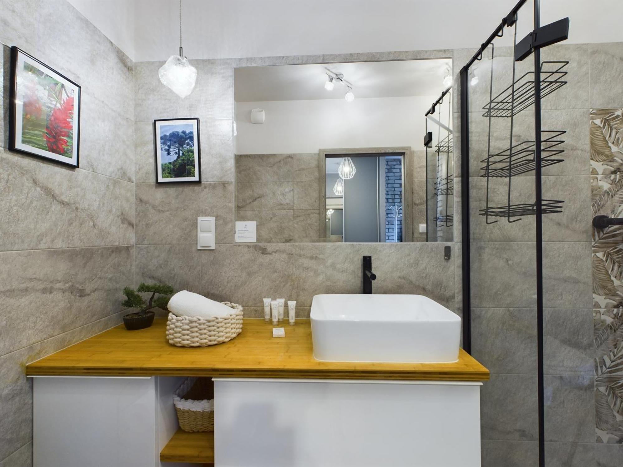 Aparthotel Browar Gdanski One Bedroom With Free Parking By Renters Gdansk