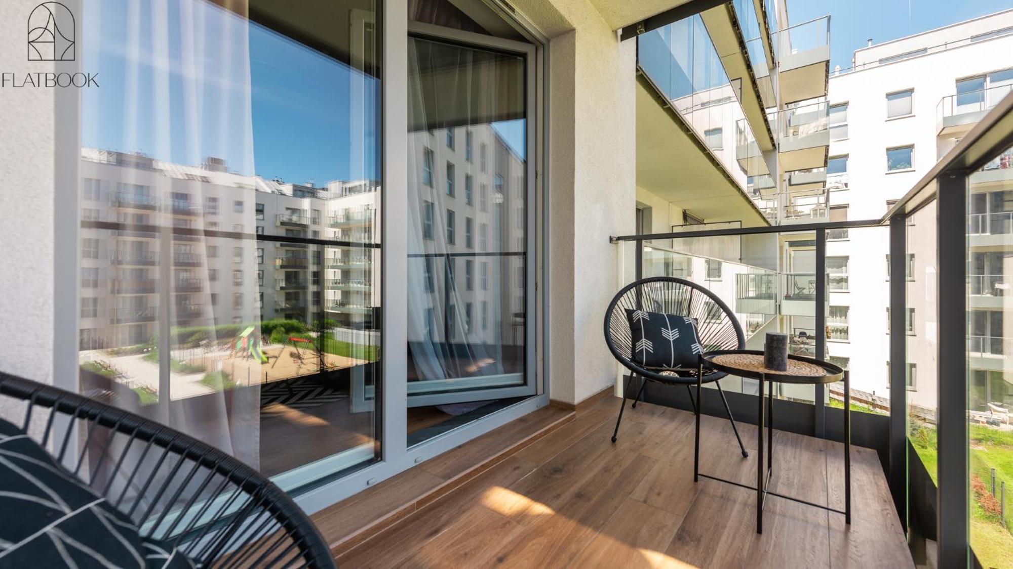 Flatbook - Center Apartment