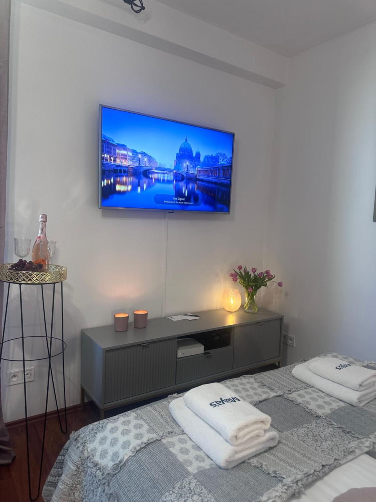 Maya's Flats & 47 - Heweliusza * Gdańsk