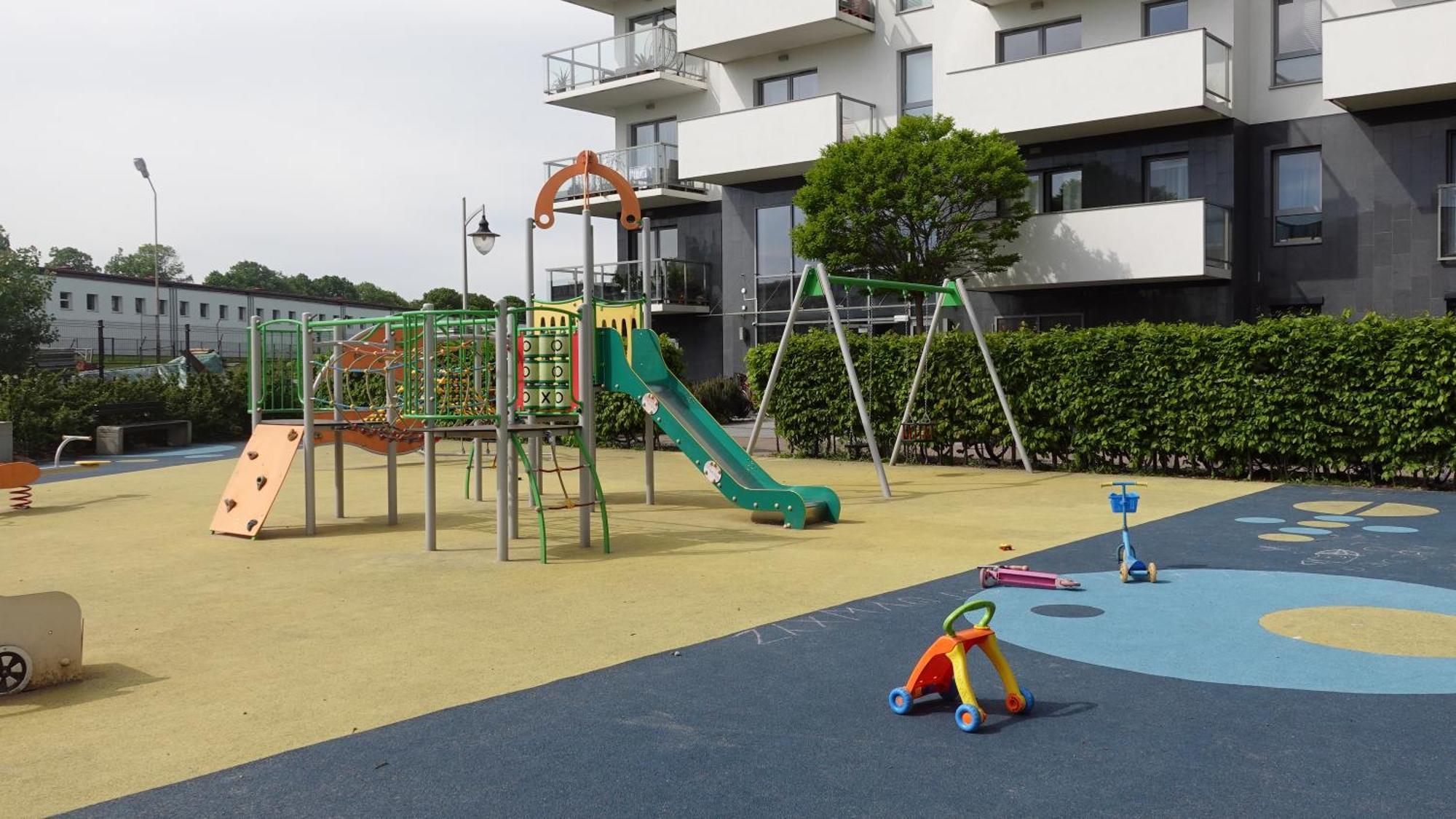 Apartament 2 Pokoje 5 Min Od Plazy Albatross Towers Huoneisto *