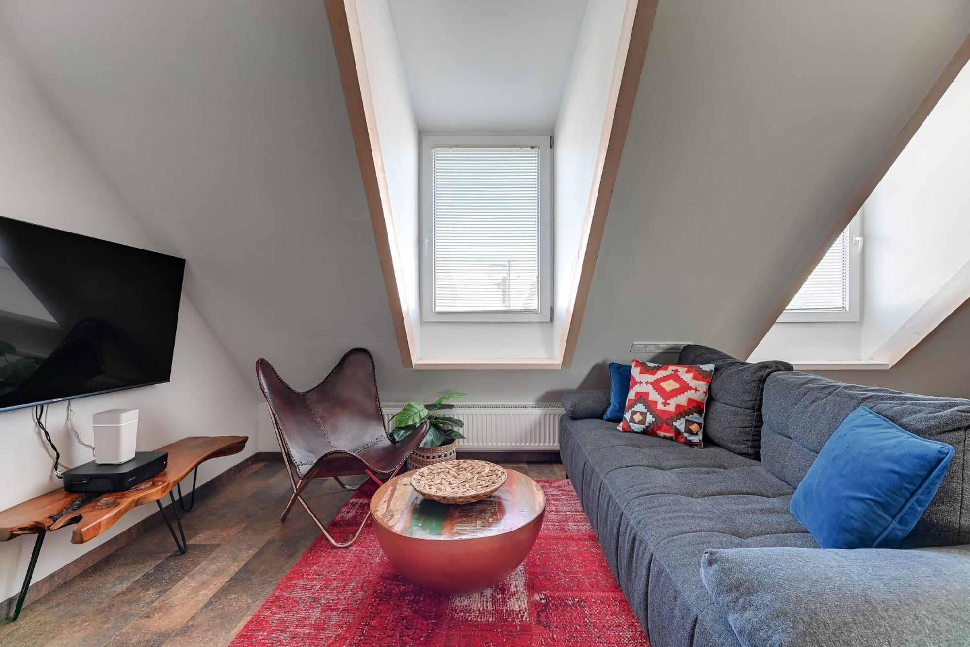 Lion Apartments- Old Town Loft Apartament