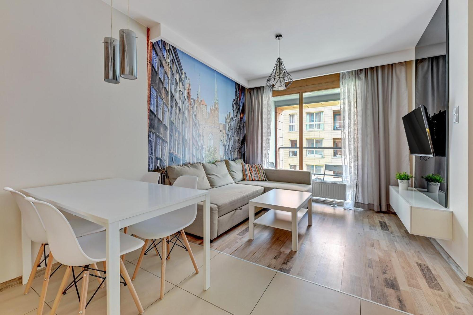 Aura Island Riverside By Downtown Apartment