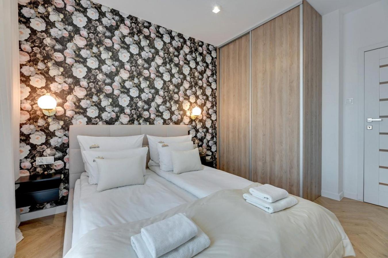 Nowa Motlawa Spa, Pool, Gym & Parking By Downtown *