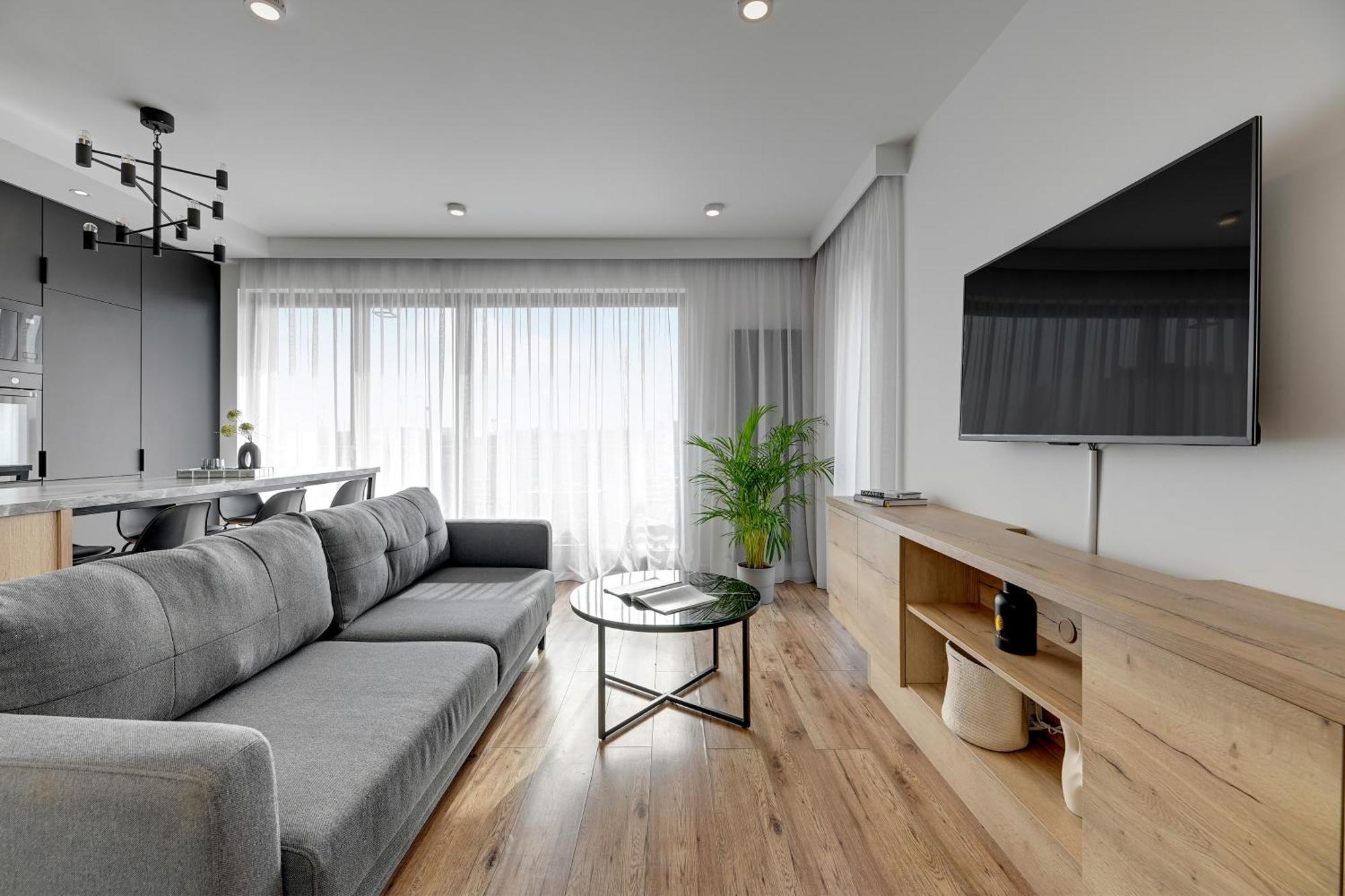 Aura - Riverside & Parking By Downtown Apartment *