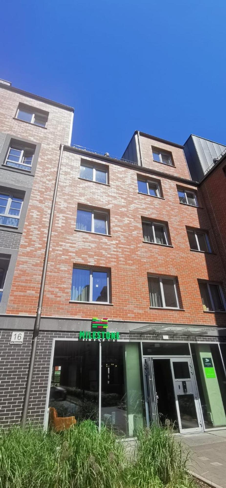 Hostel Milestone Center