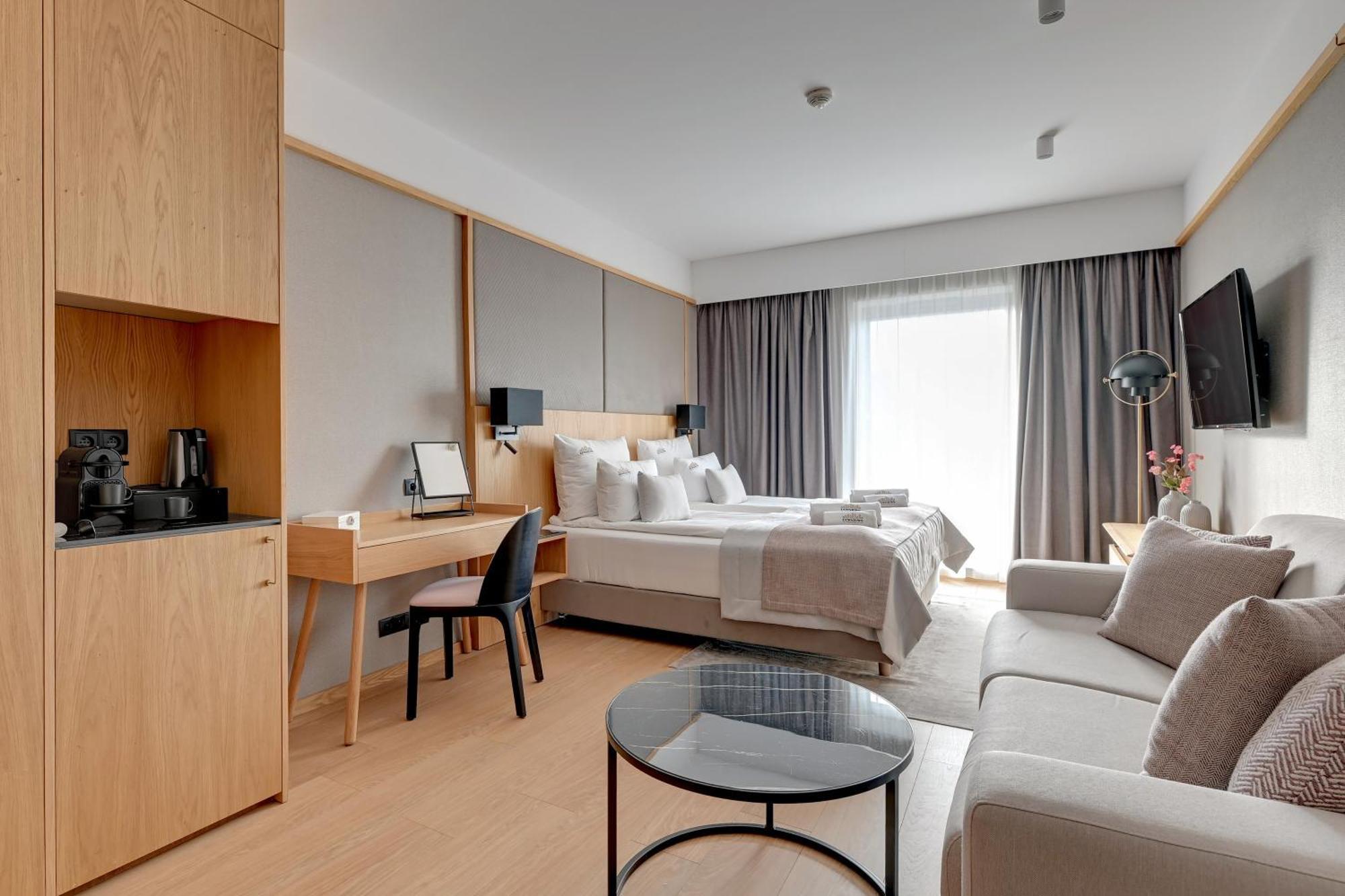Apartment Deo Plaza Riverside & Radisson By Downtown *