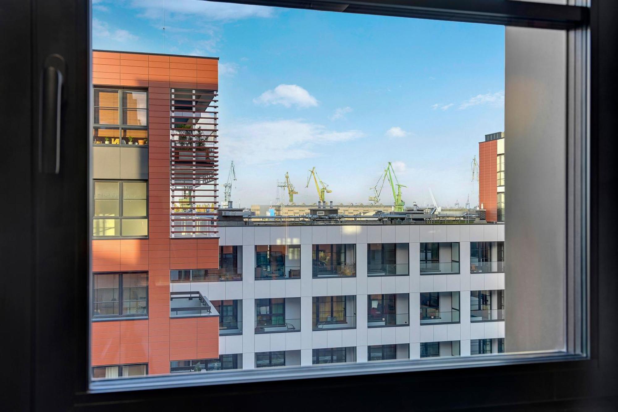 Doki Living & Foodhall By Downtown *