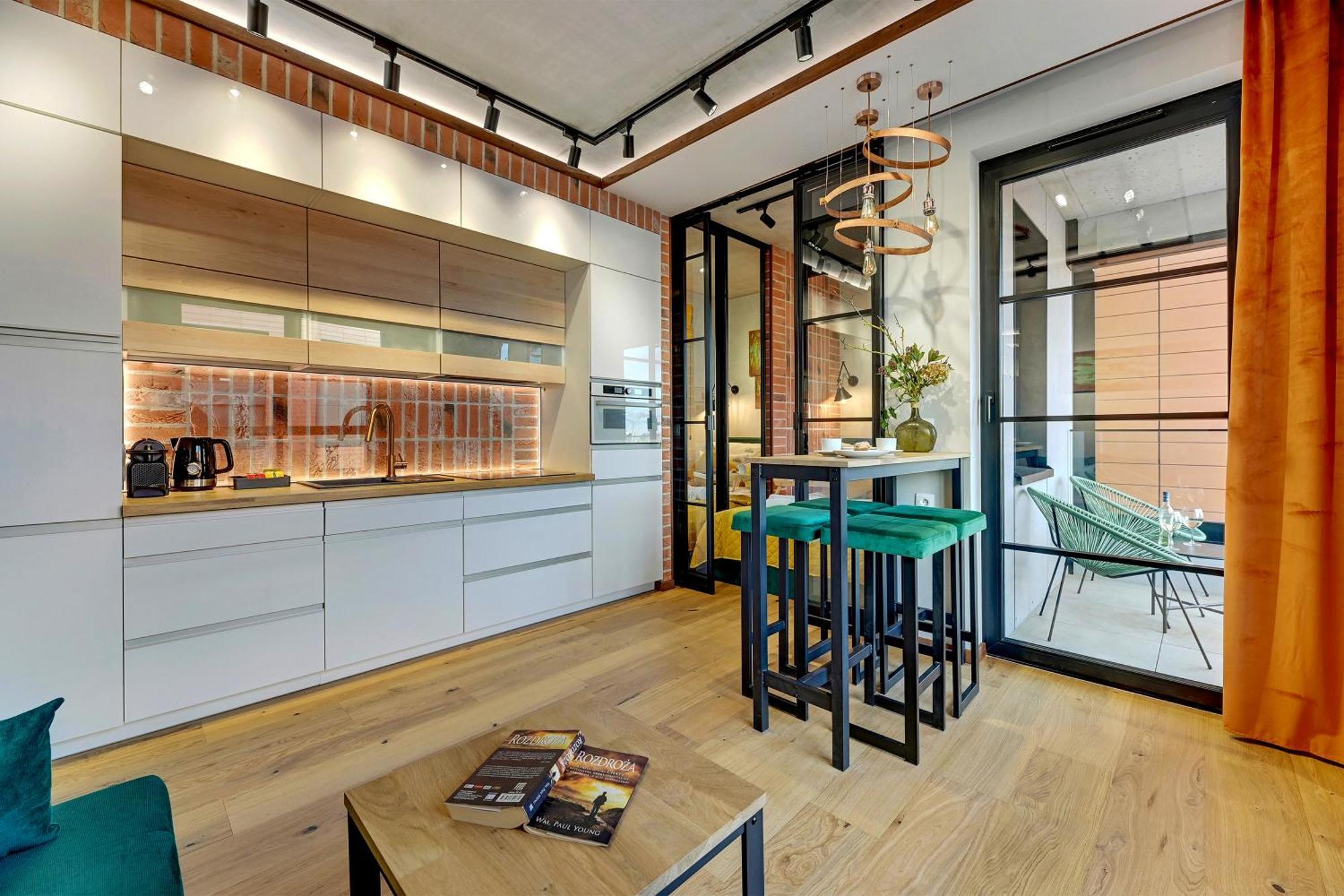 Doki Living & Foodhall By Downtown * Gdansk