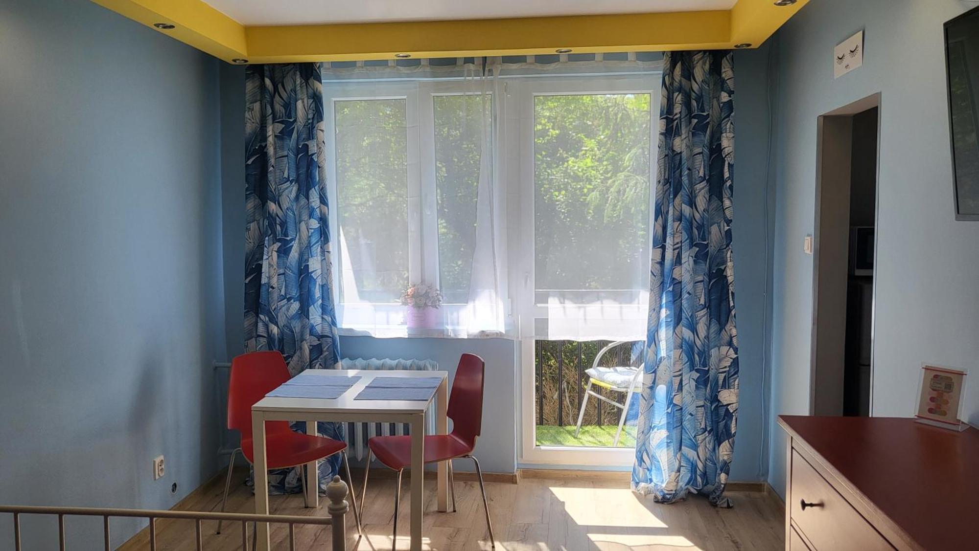 Studiospanie Kapitana Z Balkonem Na Parterze Lägenhet