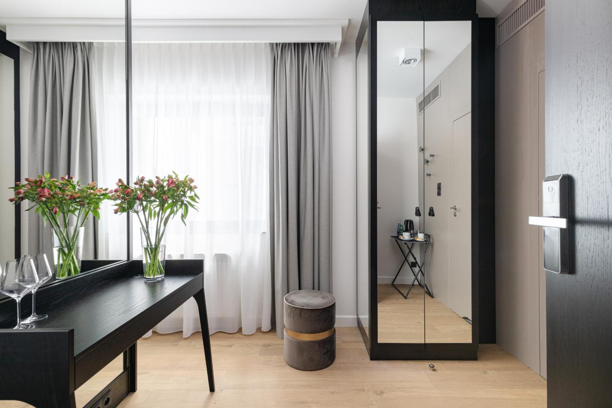 Aparthotel Deo Plaza - Old Town By Rent Like Gdańsk