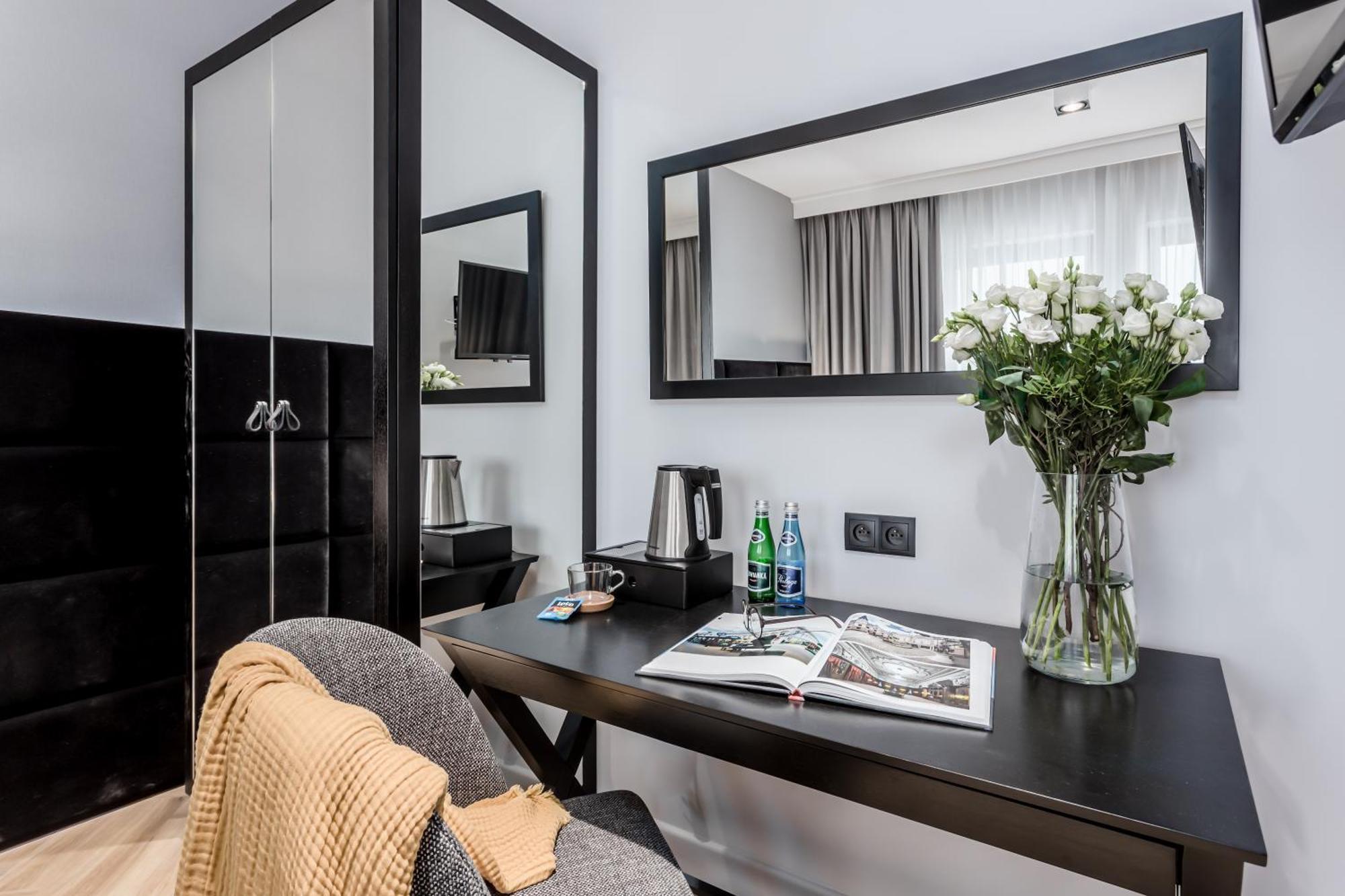 Hotel apartamentowy Deo Plaza By Rent Like - Old Town *