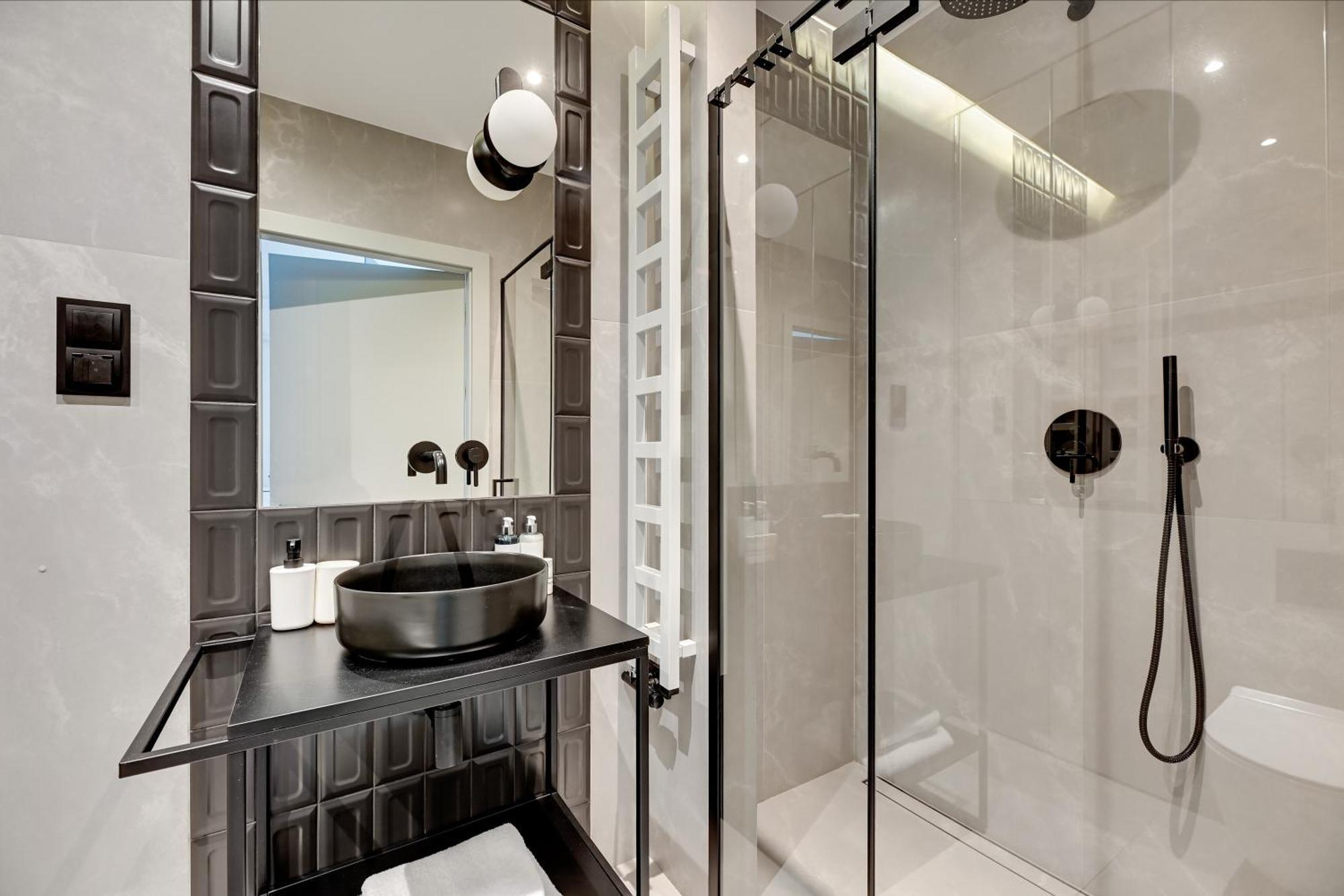 Aura Iii & Free Parking By Downtown *