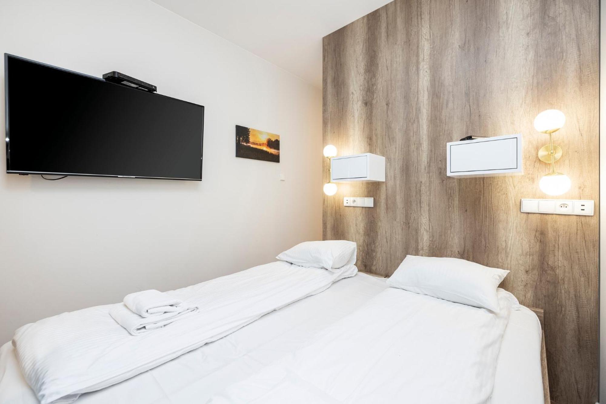 Rent Like - W Deo Plaza Apartment *
