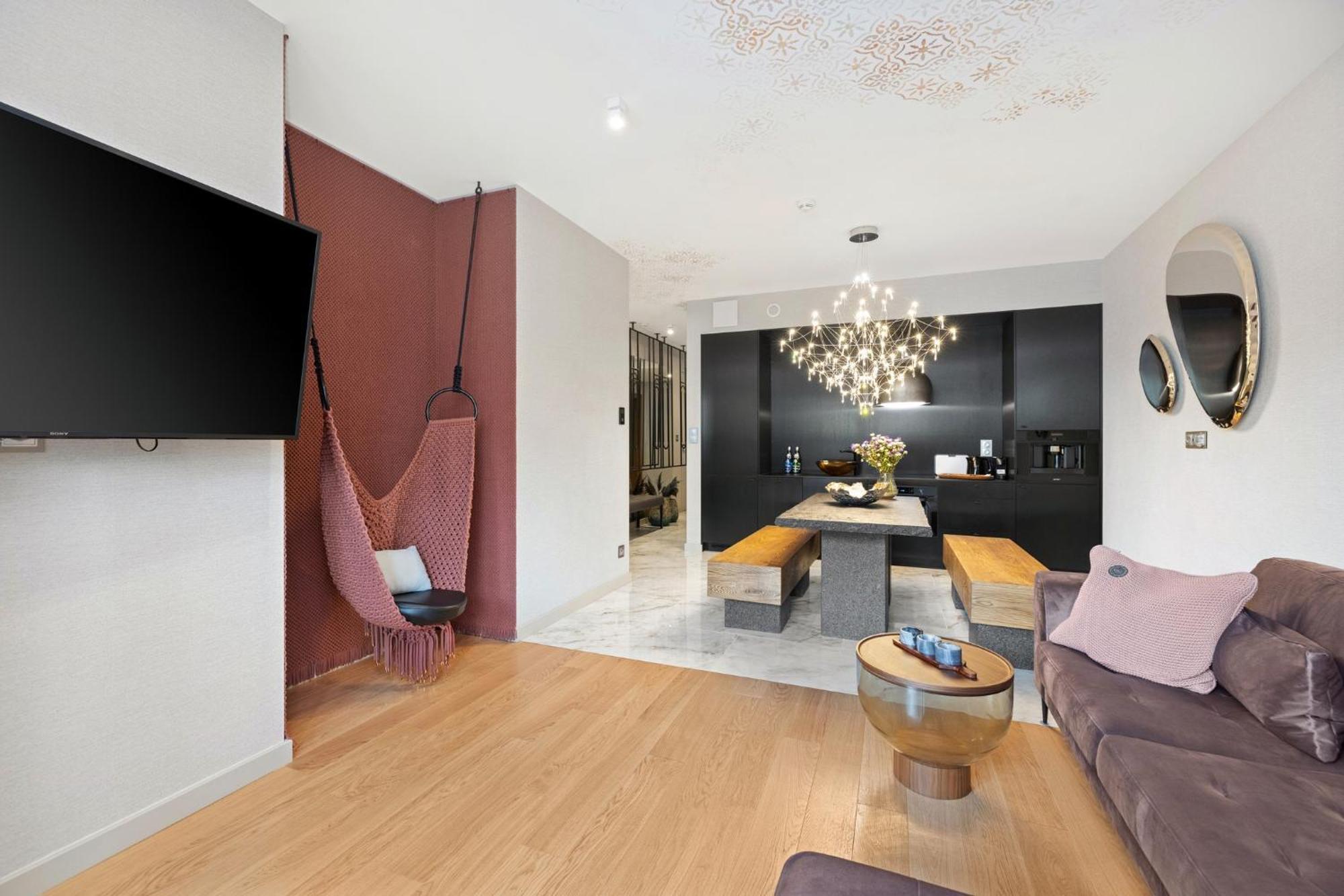 Apartment Rent Like - W Deo Plaza *