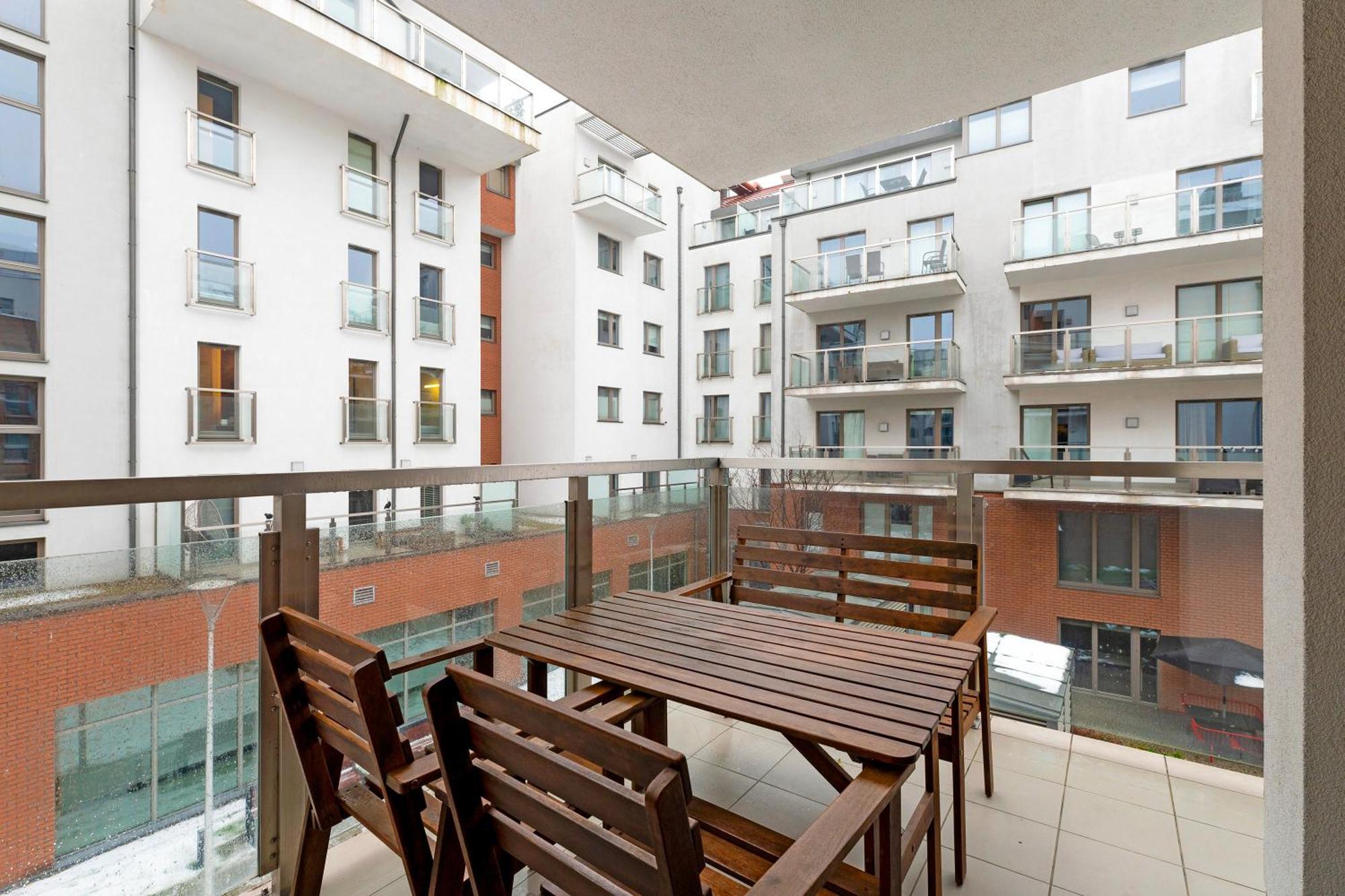 Waterlane Riverside Spa, Pool & Gym By Downtown Apartamento *