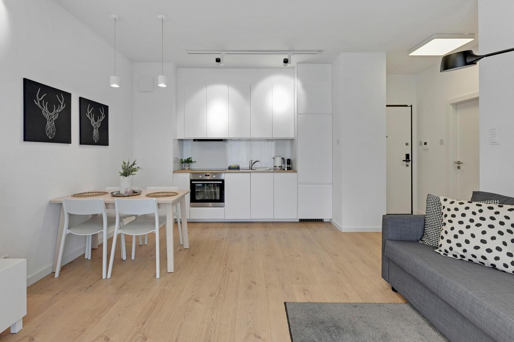 Mila Baltica Seaside, Sauna, Gym & Parking By Downtown Apartment