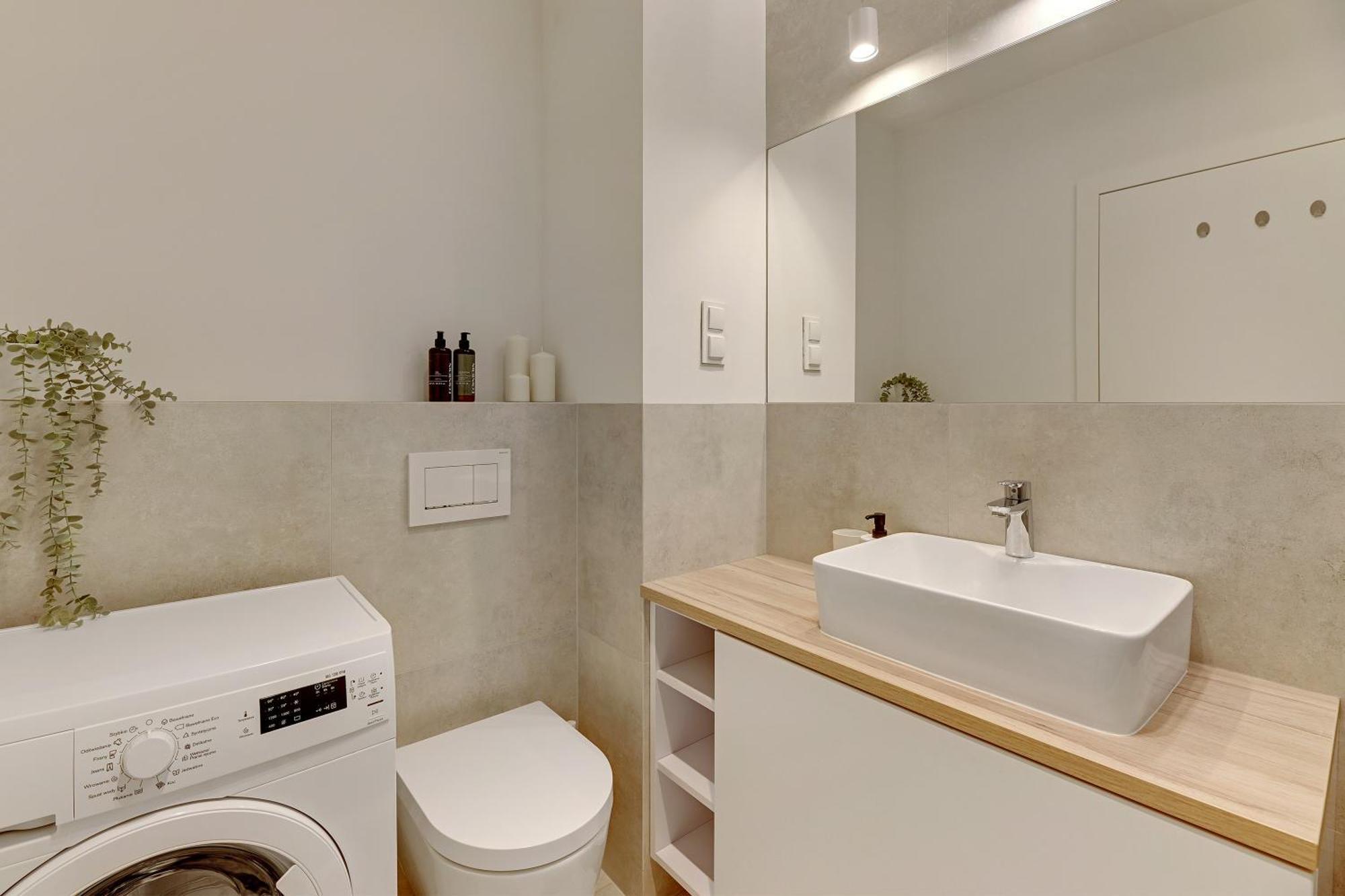 Mila Baltica Seaside, Sauna, Gym & Parking By Downtown *