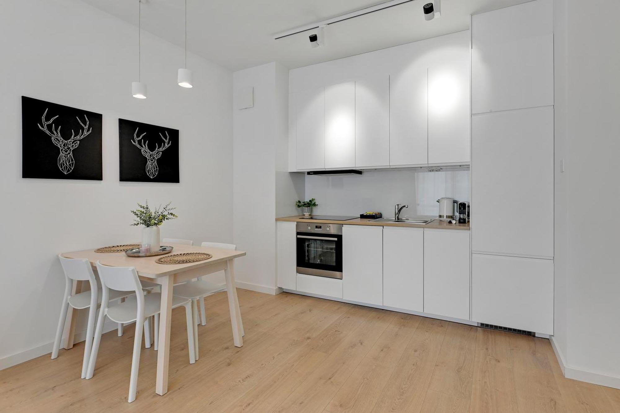 Mila Baltica Seaside, Sauna, Gym & Parking By Downtown Apartment