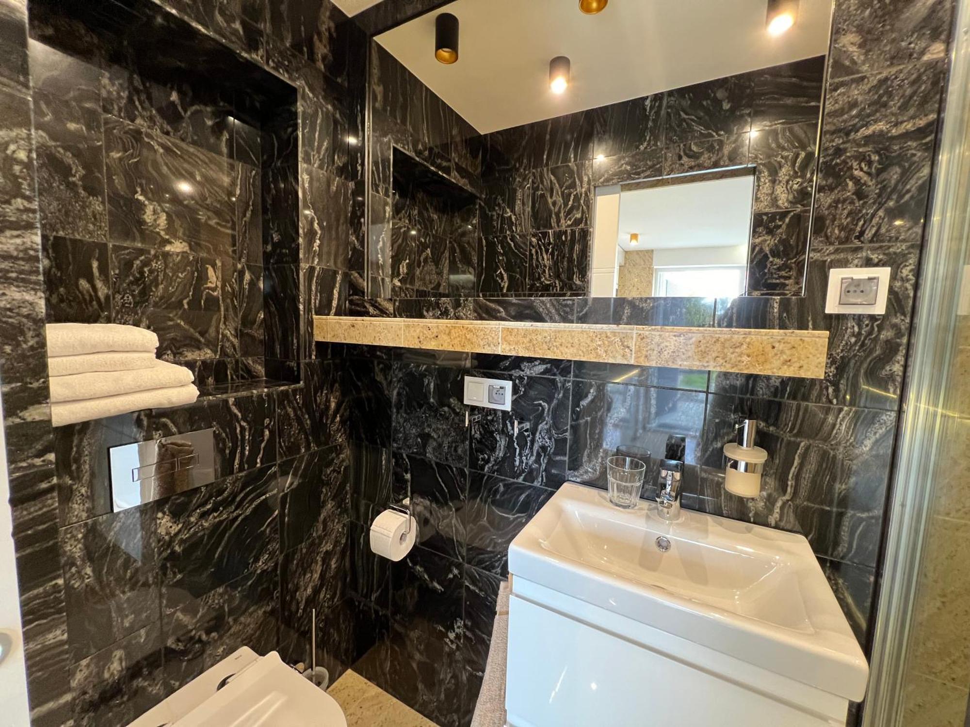 North Nest Luxury
