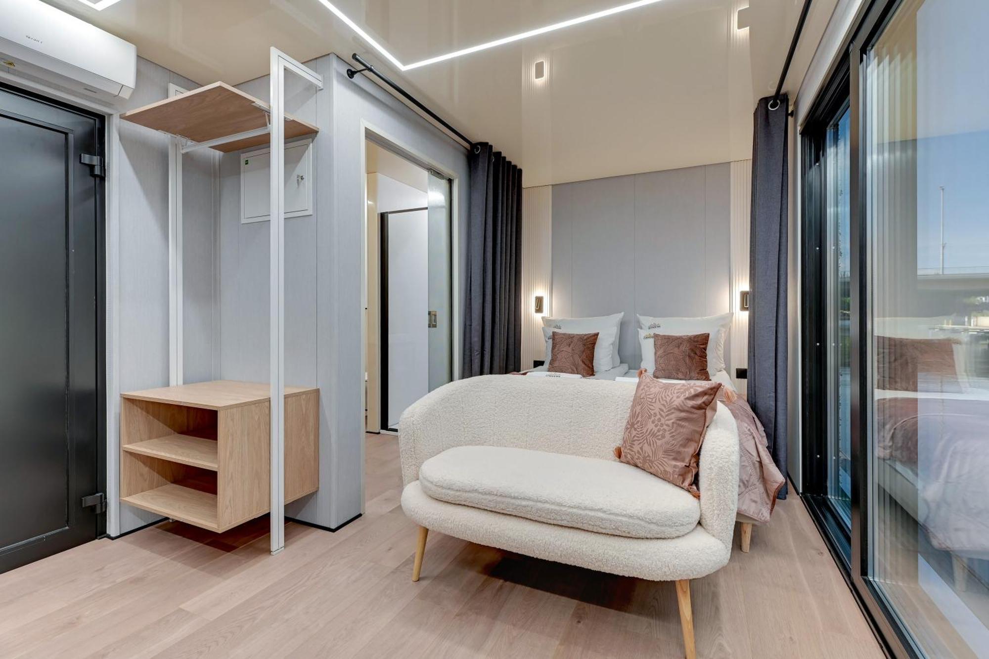 Na Wodzie - La Mare Motlava Houseboats With Sauna By Downtown Apartament *