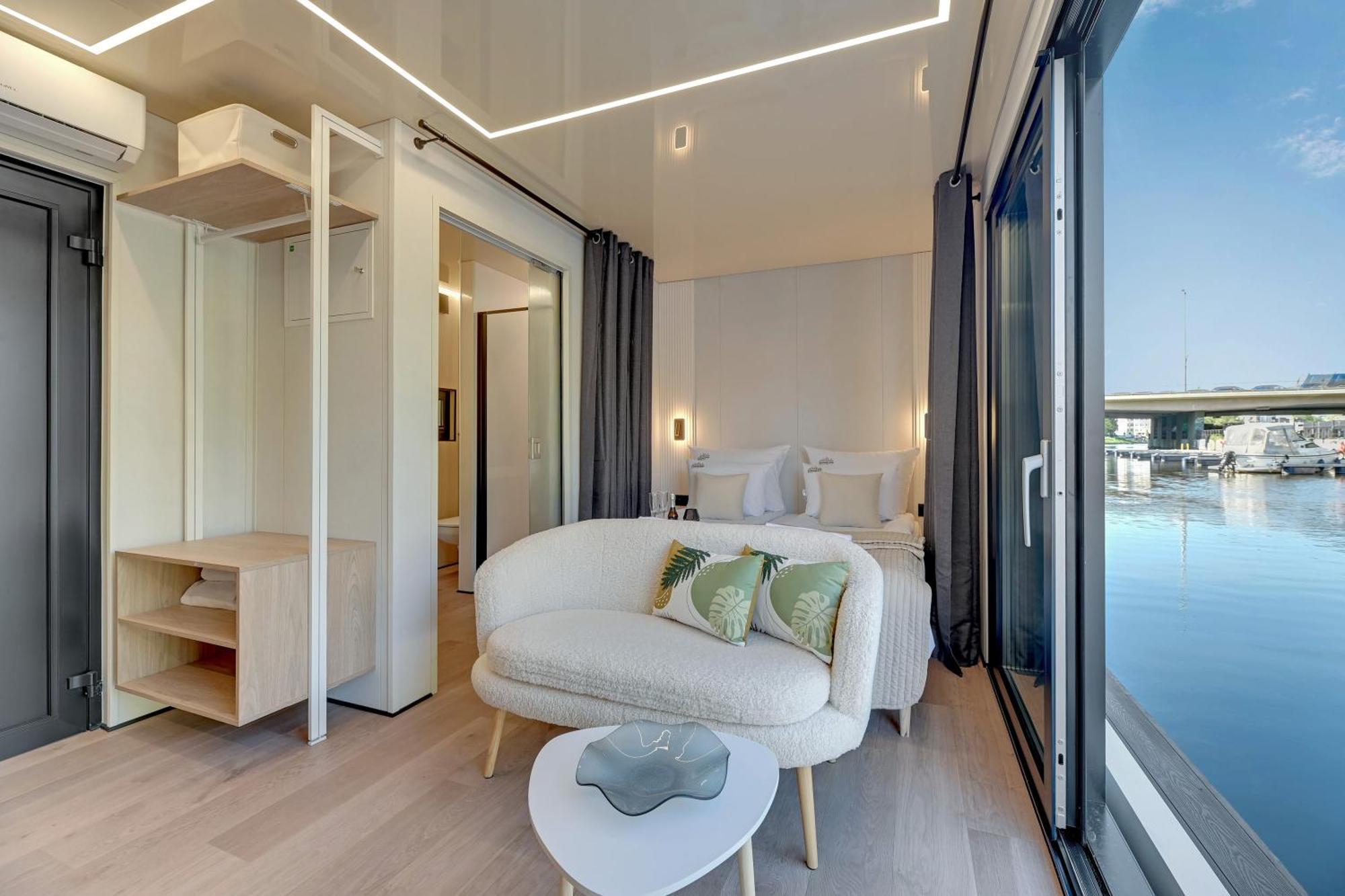 Apartament Na Wodzie - La Mare Motlava Houseboats With Sauna By Downtown *