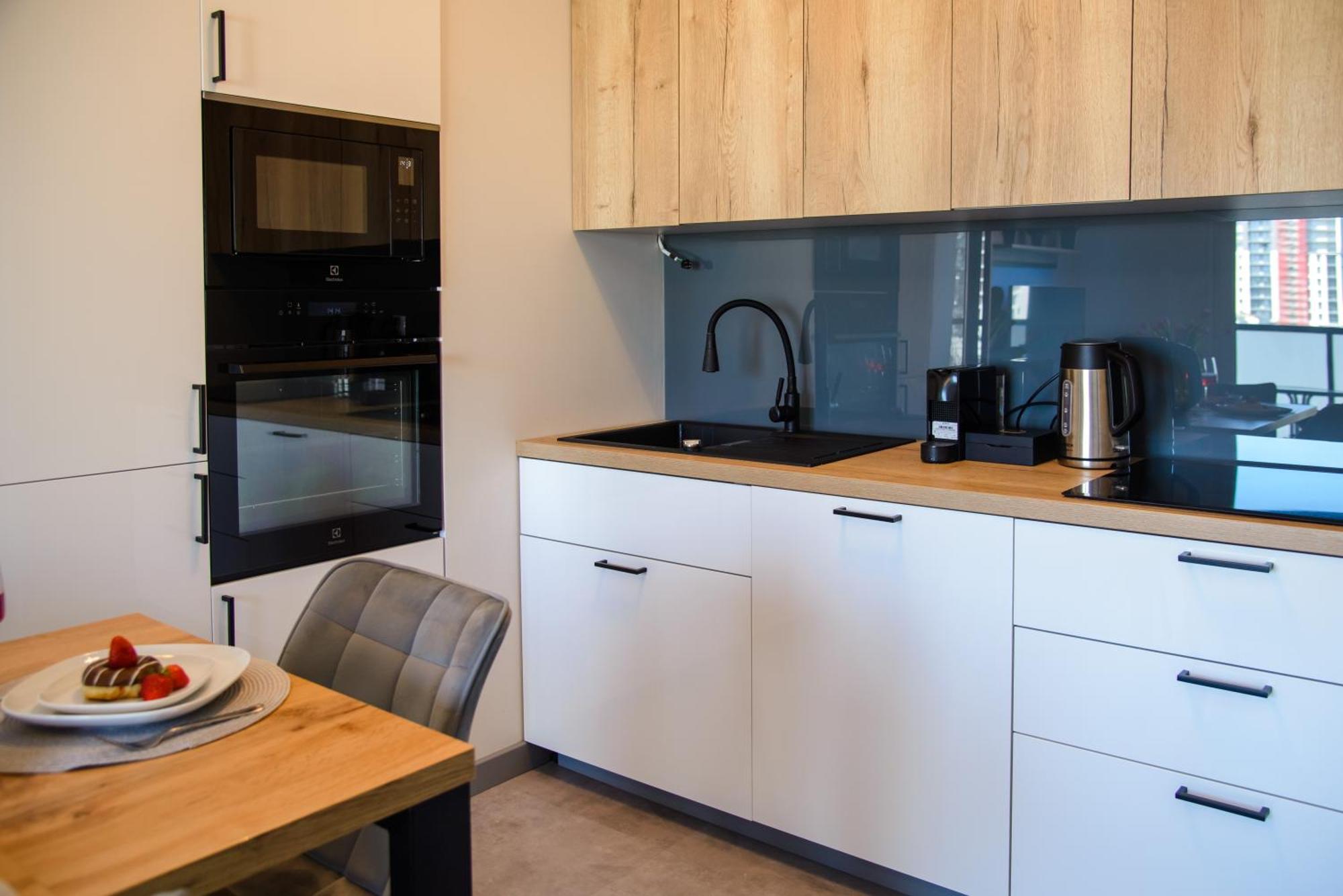 Apartment Maya's Flats & 104 - Letnica *