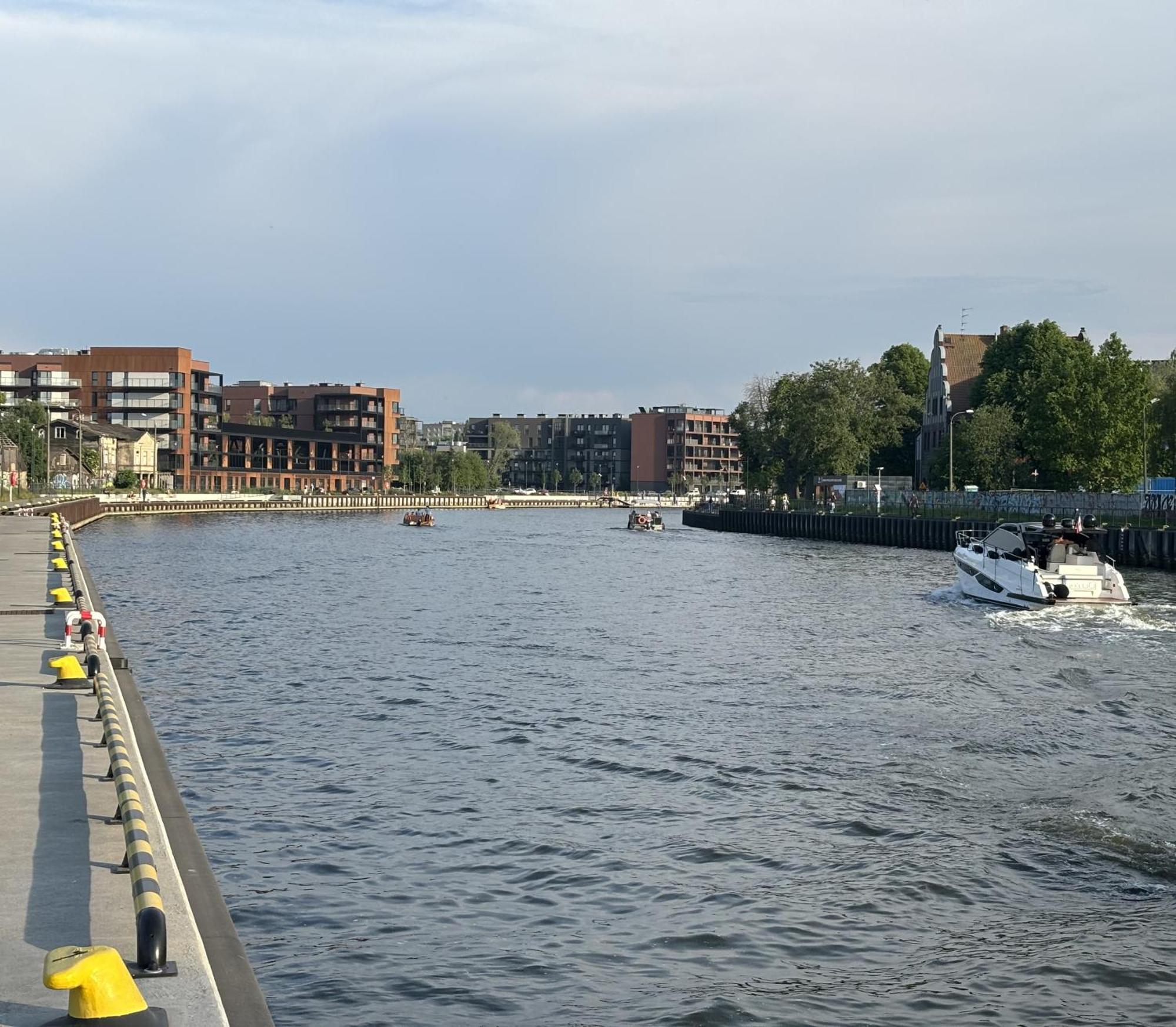 Totu Today-Sienna Grobla Apartamenty, Faktura Vat, Self Check-In Apartment Gdansk