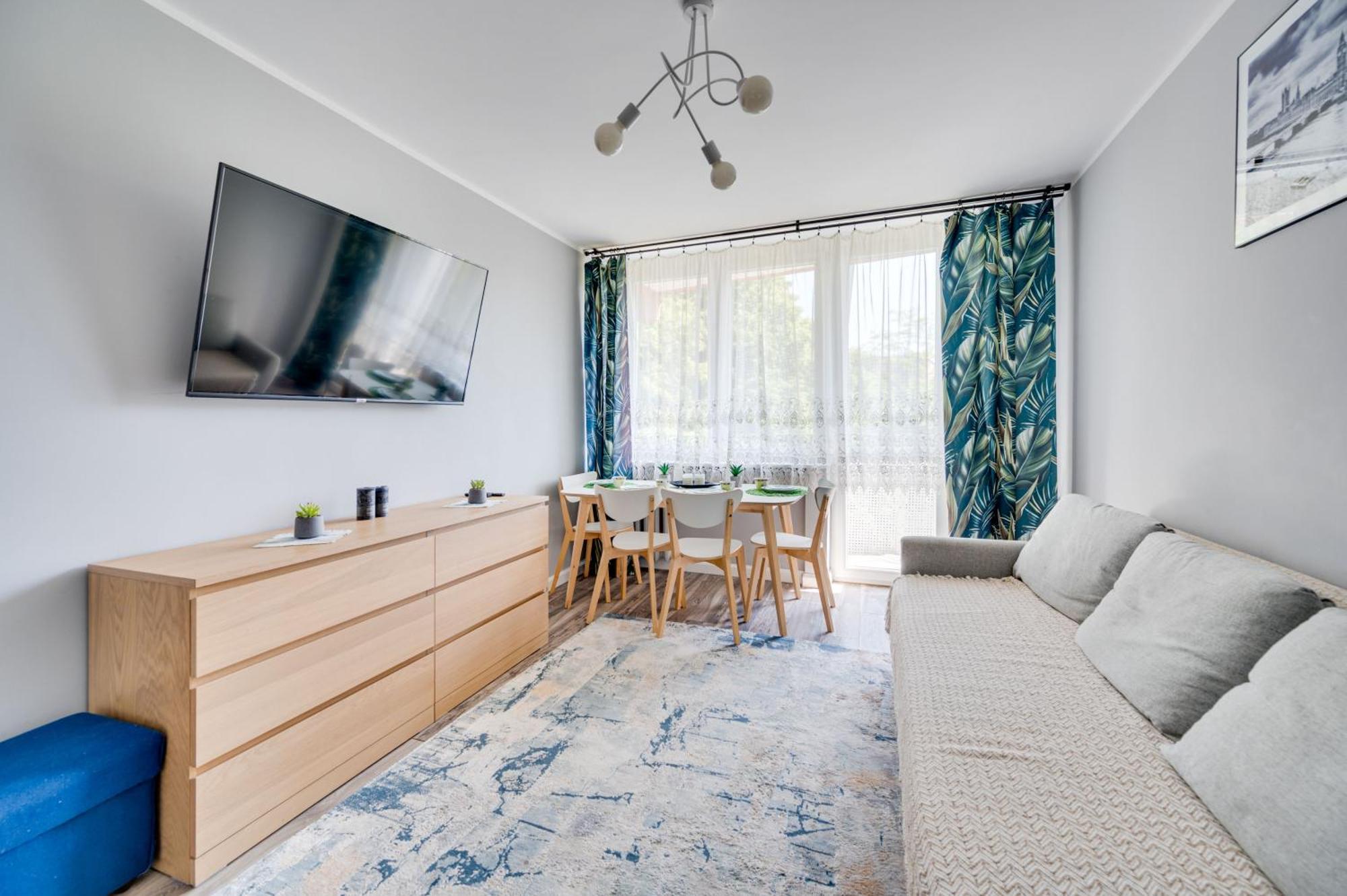 Apartment Piastowska 90a -b By Homeprime