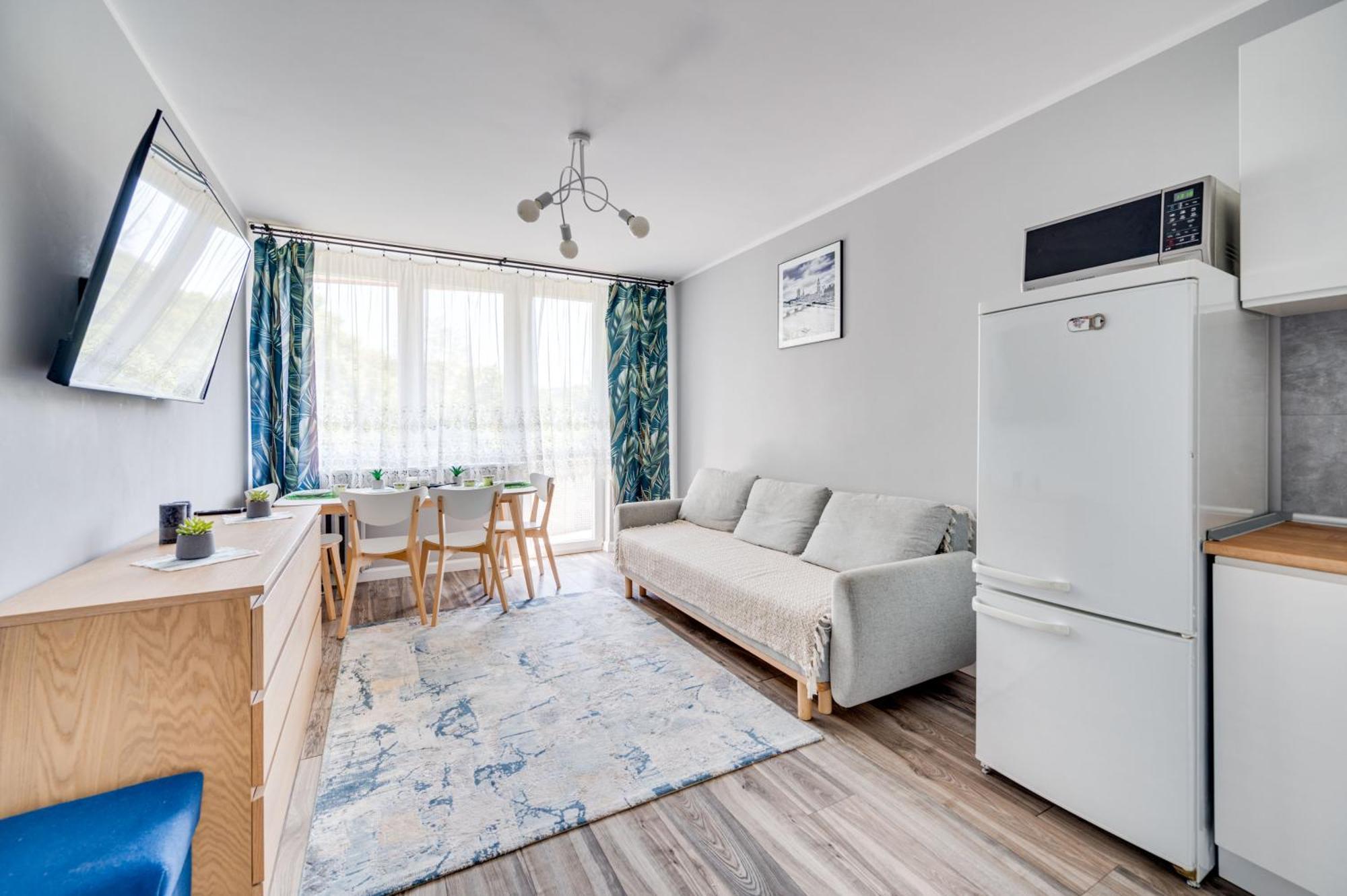 Piastowska 90a -b By Homeprime Apartment