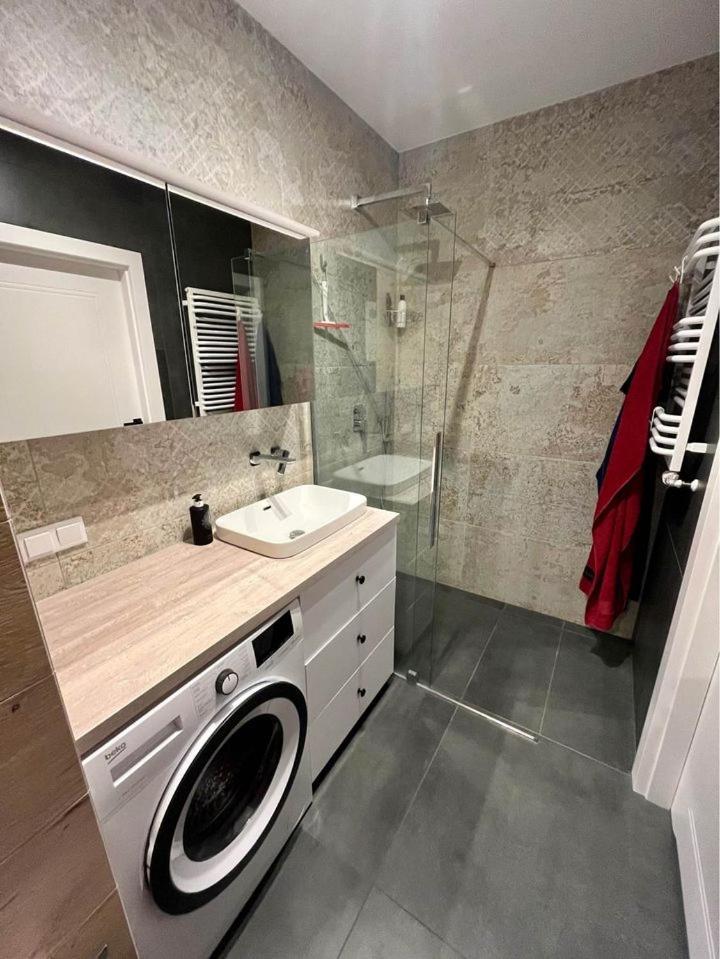 Apartment Letnica Sypialnia & Salon - 2km Do Plazy