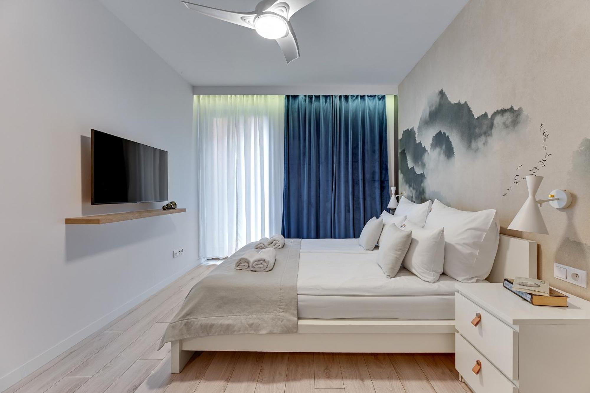 Aura Island Riverside By Downtown Apartment