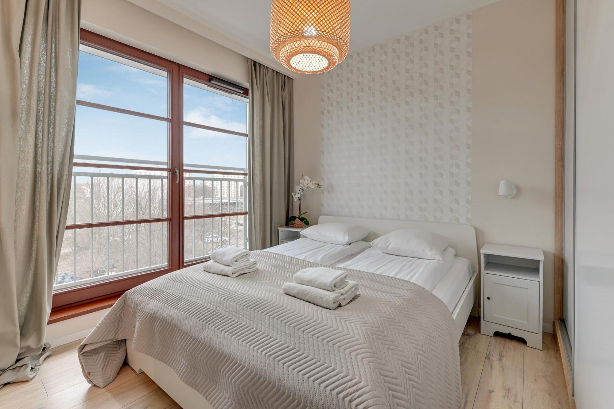 Blue Mandarin Island Apartment