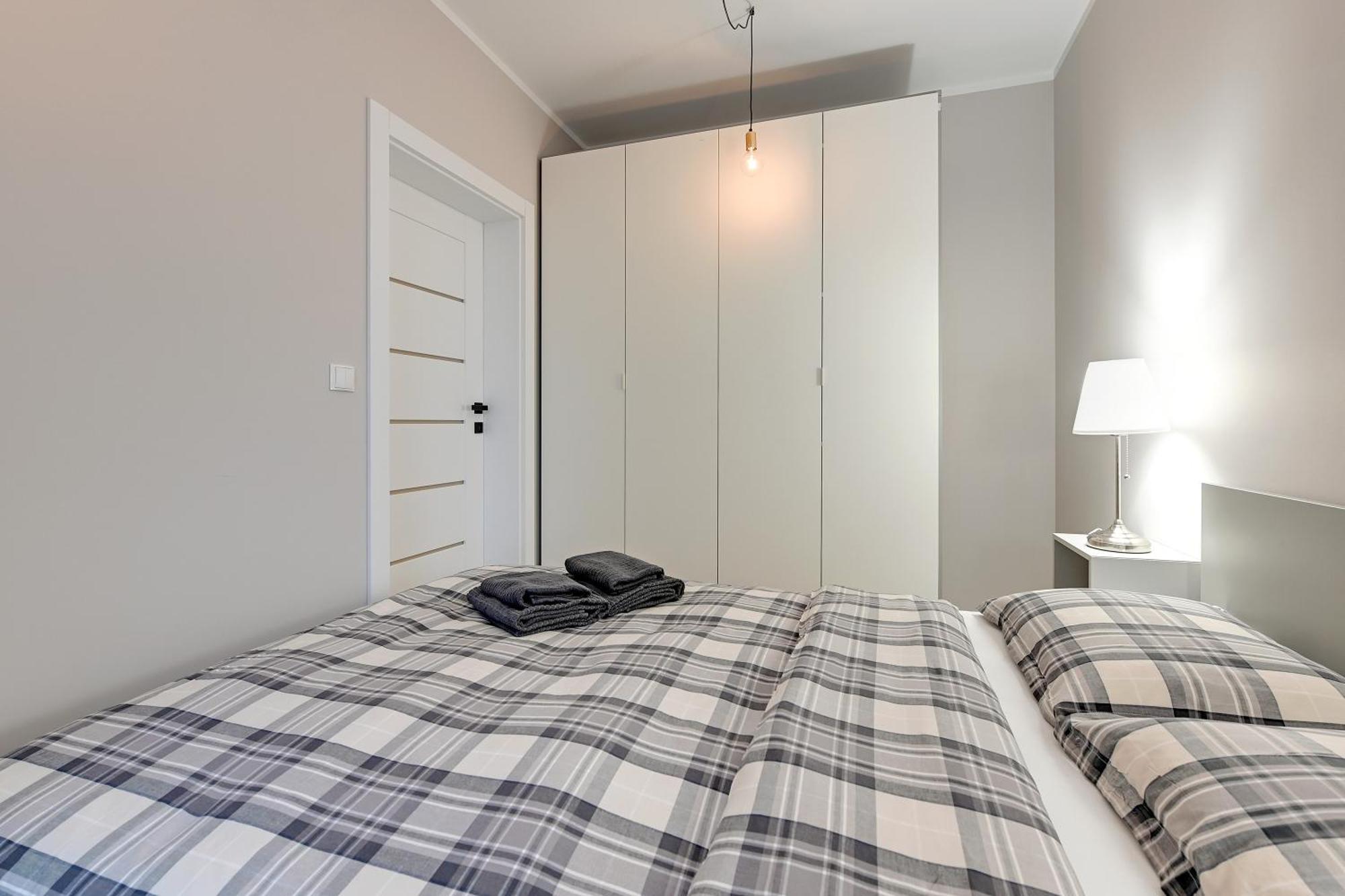 Blue Mandarin Garden Gates Apartment Gdansk