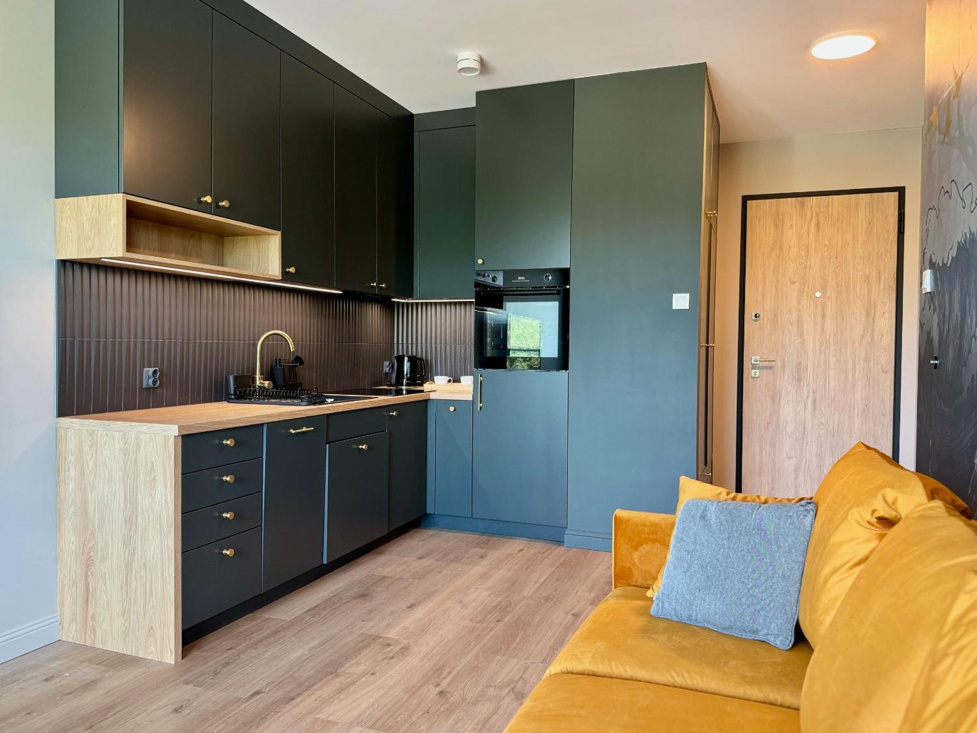 Ciri Q4apartments