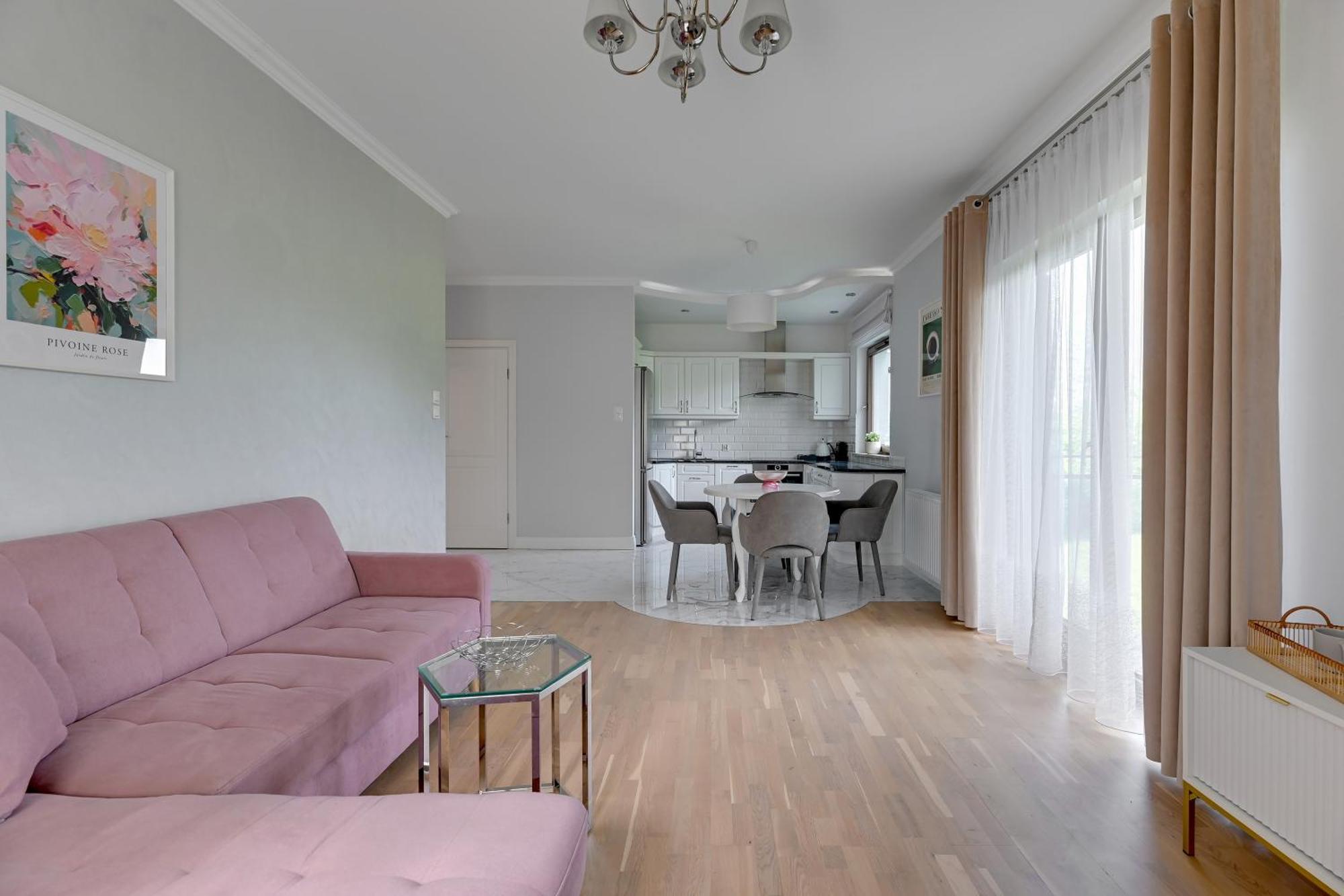 Morenova By Downtown Apartment