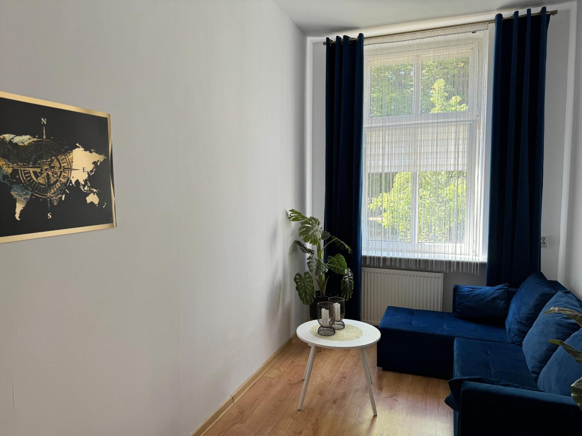 Green Corner In Downtown , Fiesta Apartment *