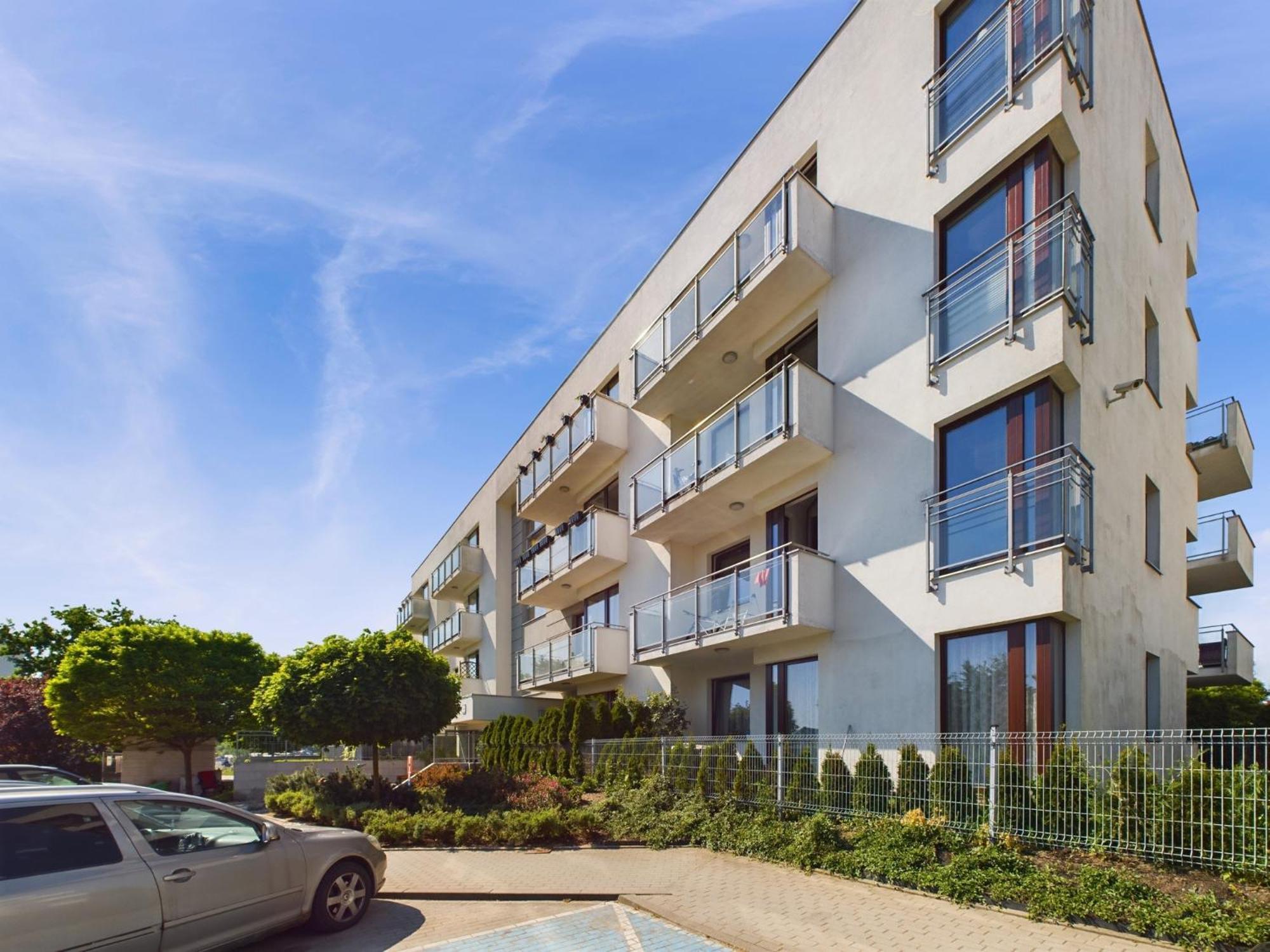 Apartment Sloneczny Apartament Czeslawa Milosza Z Parkingiem By Renters *