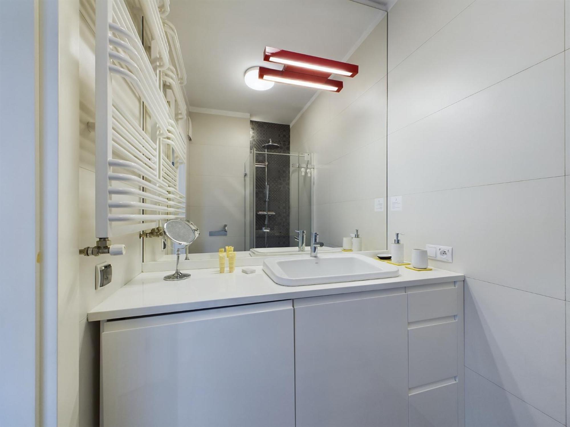 Apartment Sloneczny Apartament Czeslawa Milosza Z Parkingiem By Renters *