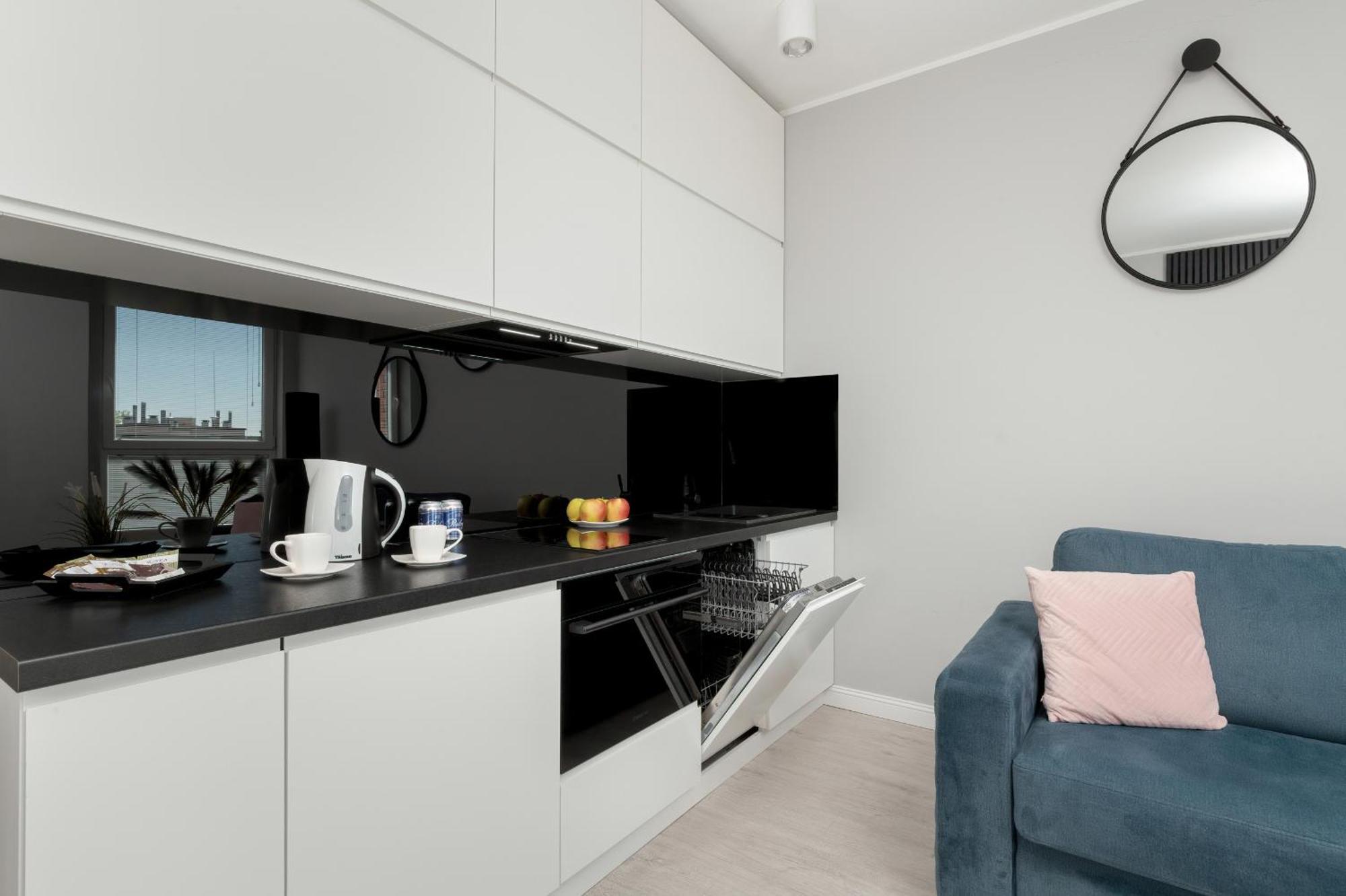 Bastion Walowa With Parking By Renters Prestige Lägenhet *